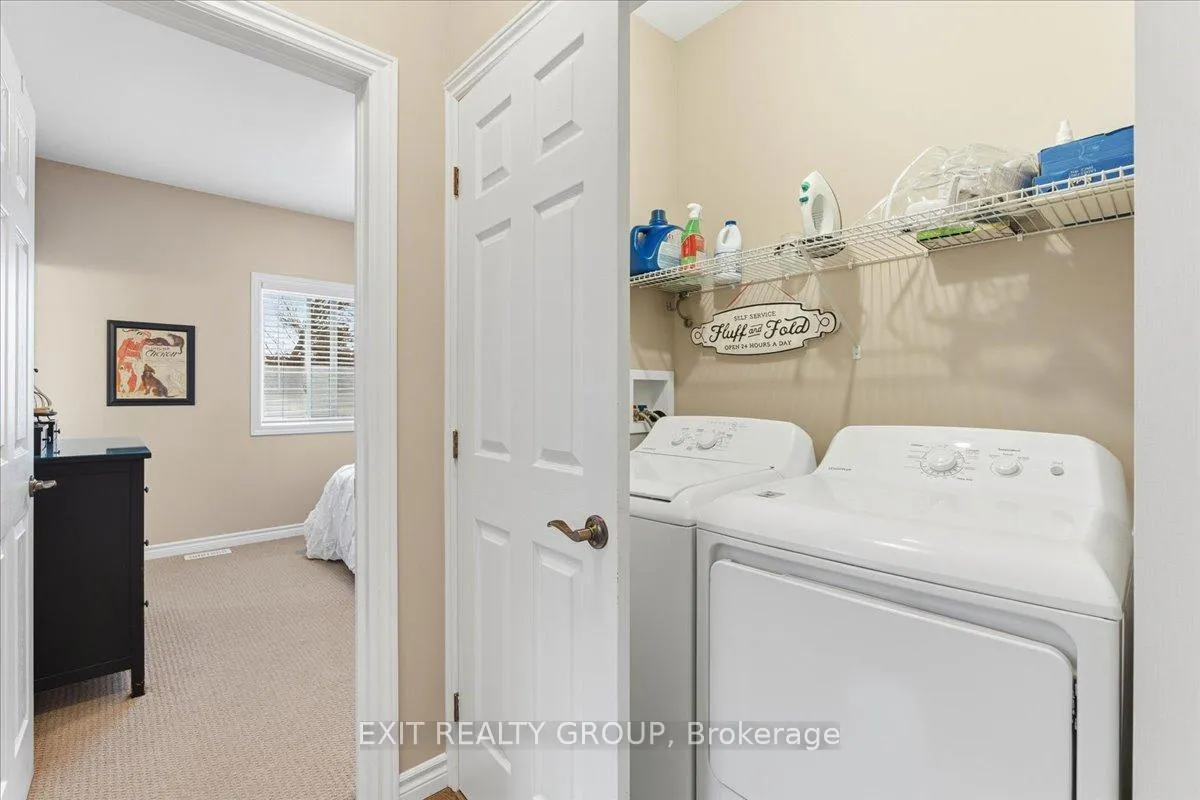 Photo 22 of 326 Cannifton Road N, Belleville, Thurlow Ward — HOMEH