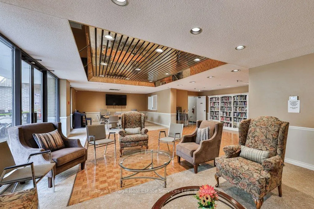 Photo 48 of Unit 102, 100 Lakeshore Road E, Oakville, Old Oakville — HOMEH
