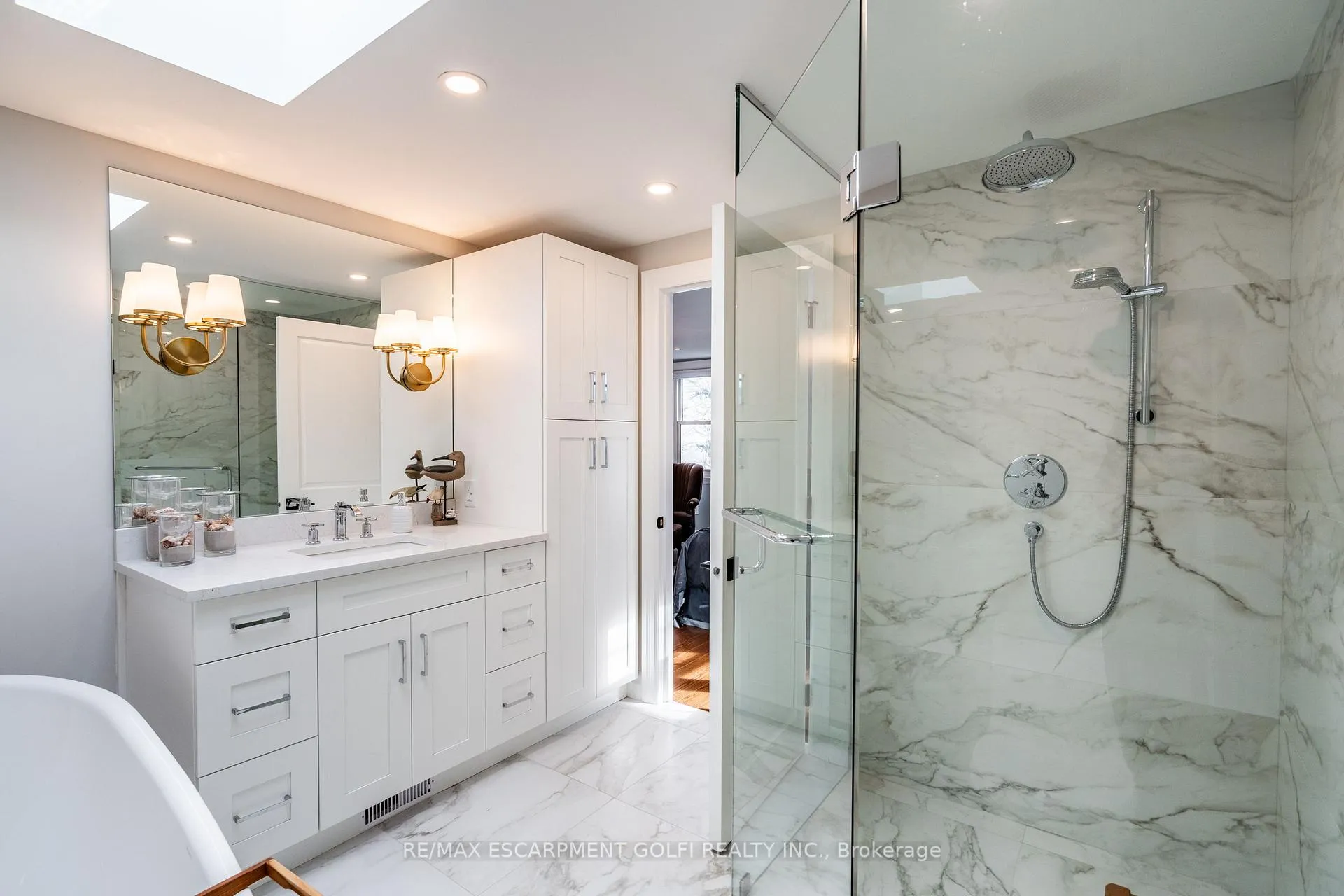 Photo 29 of 122 Mountain Brow Boulevard, Hamilton, Sherwood — HOMEH
