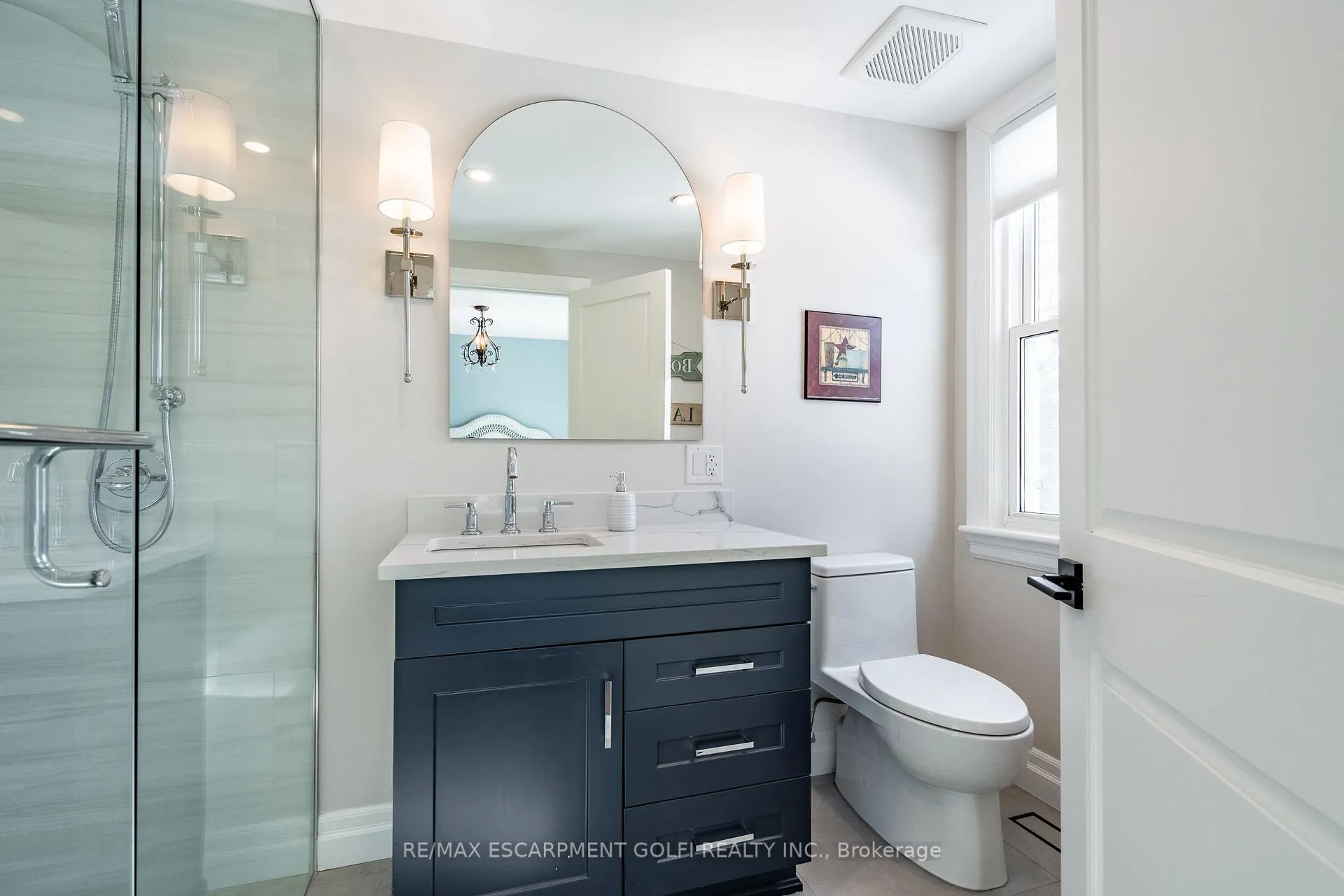 Photo 34 of 122 Mountain Brow Boulevard, Hamilton, Sherwood — HOMEH