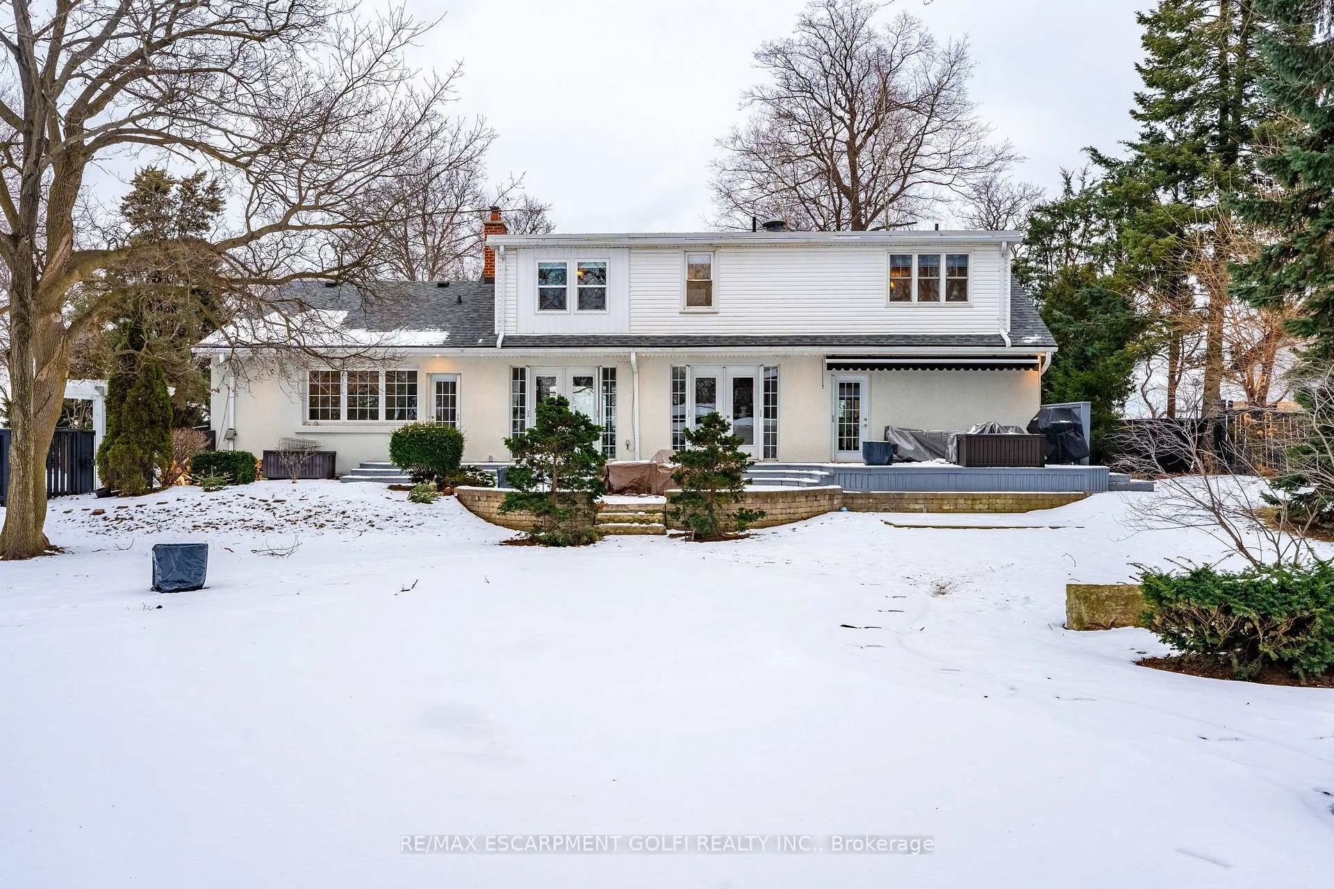 Photo 36 of 122 Mountain Brow Boulevard, Hamilton, Sherwood — HOMEH