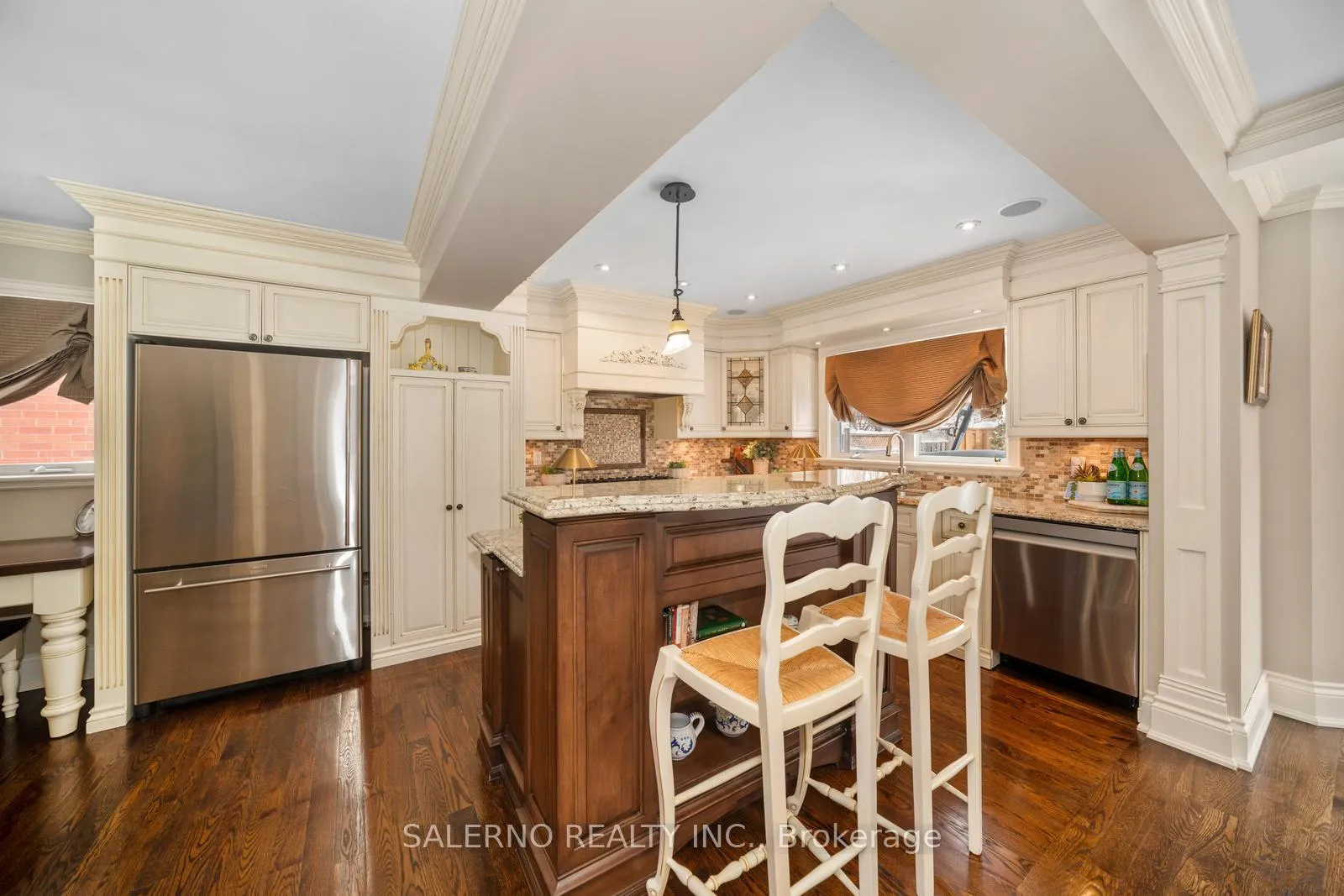 Photo 15 of 31 Olympia Gate, Vaughan, East Woodbridge — HOMEH
