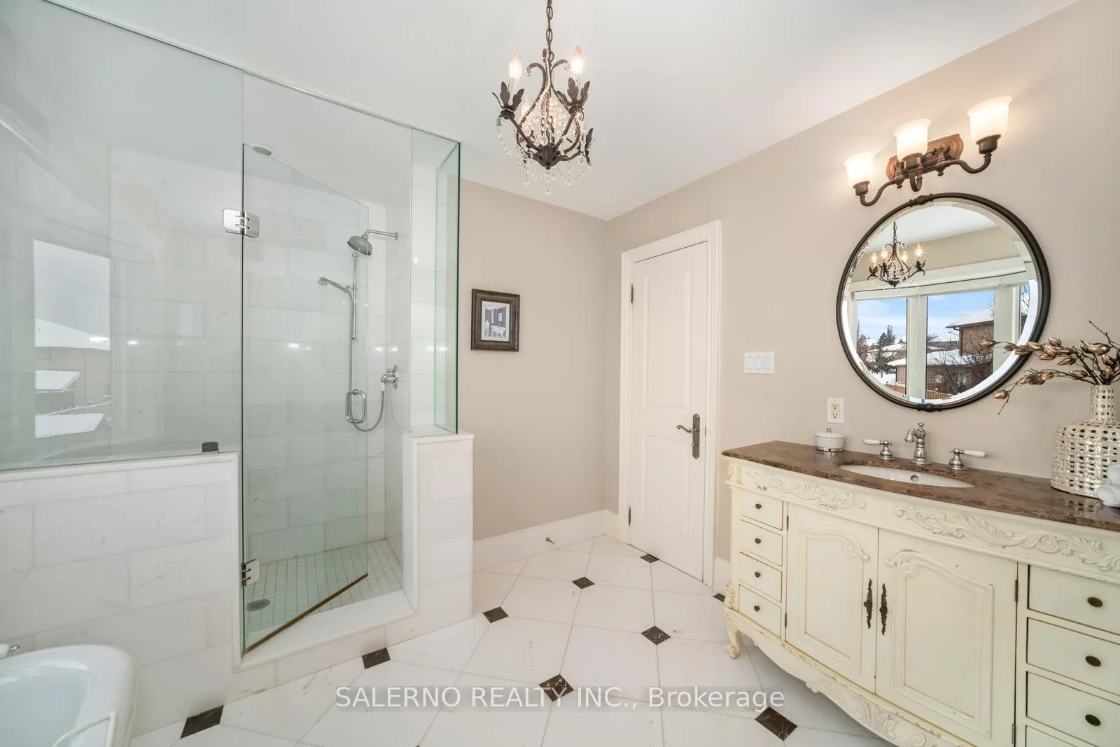 Photo 32 of 31 Olympia Gate, Vaughan, East Woodbridge — HOMEH