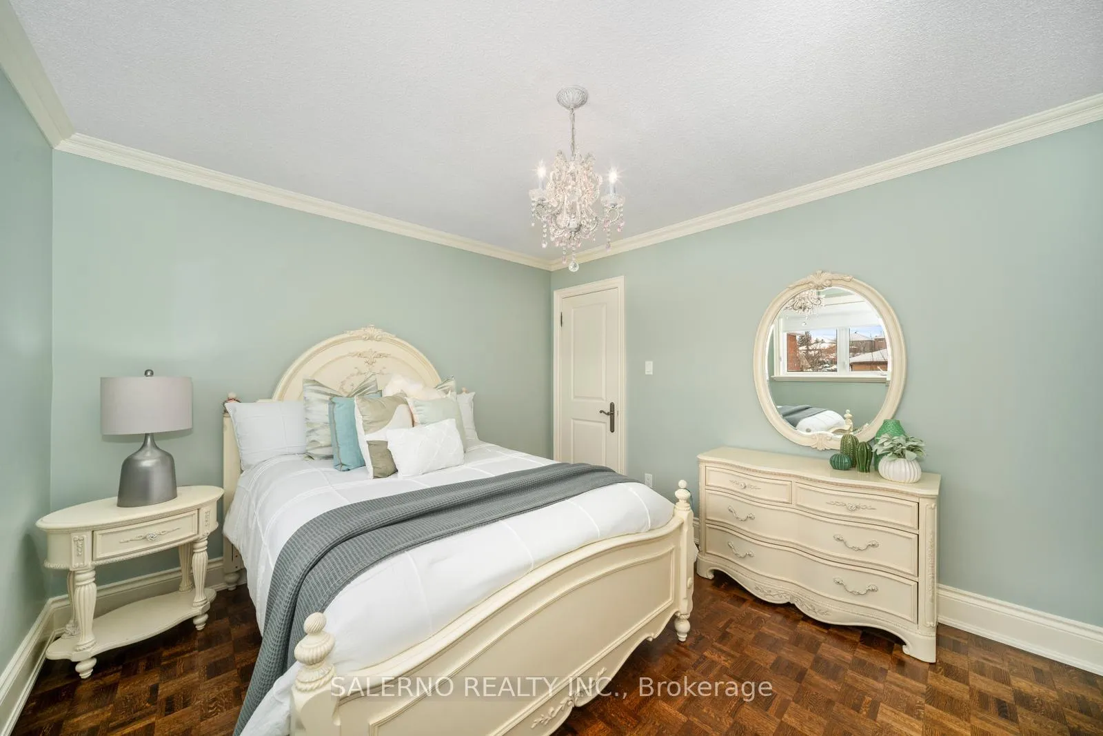 Photo 37 of 31 Olympia Gate, Vaughan, East Woodbridge — HOMEH