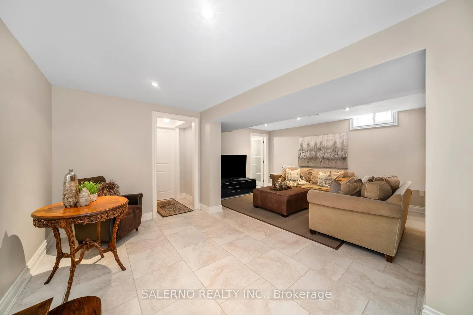 Photo 39 of 31 Olympia Gate, Vaughan, East Woodbridge — HOMEH