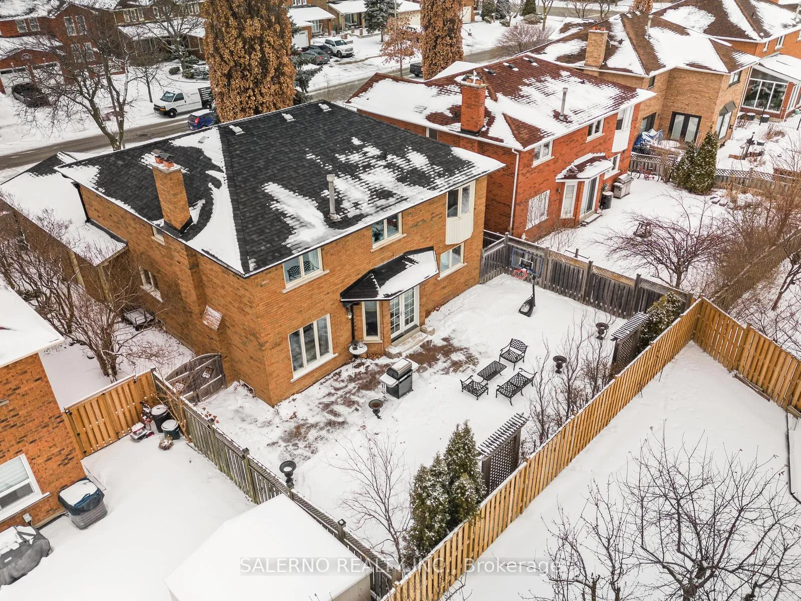 Photo 50 of 31 Olympia Gate, Vaughan, East Woodbridge — HOMEH