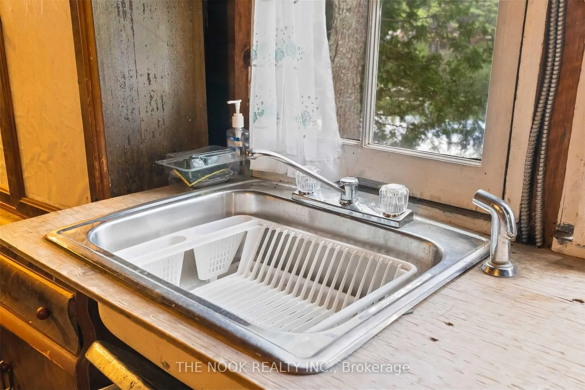 Photo 5 of 1140 Pine Path, Frontenac, Frontenac North — HOMEH