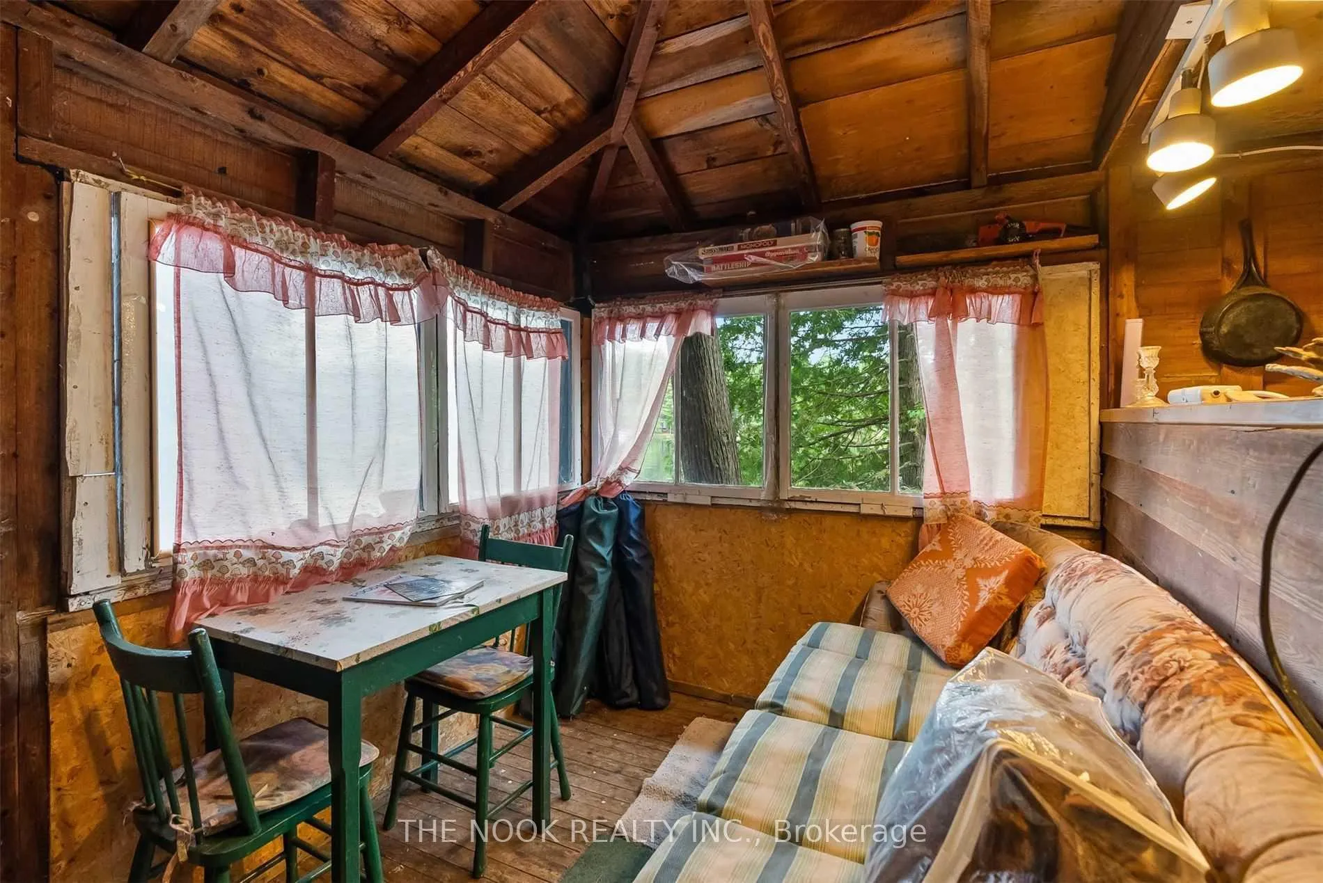 Photo 14 of 1140 Pine Path, Frontenac, Frontenac North — HOMEH