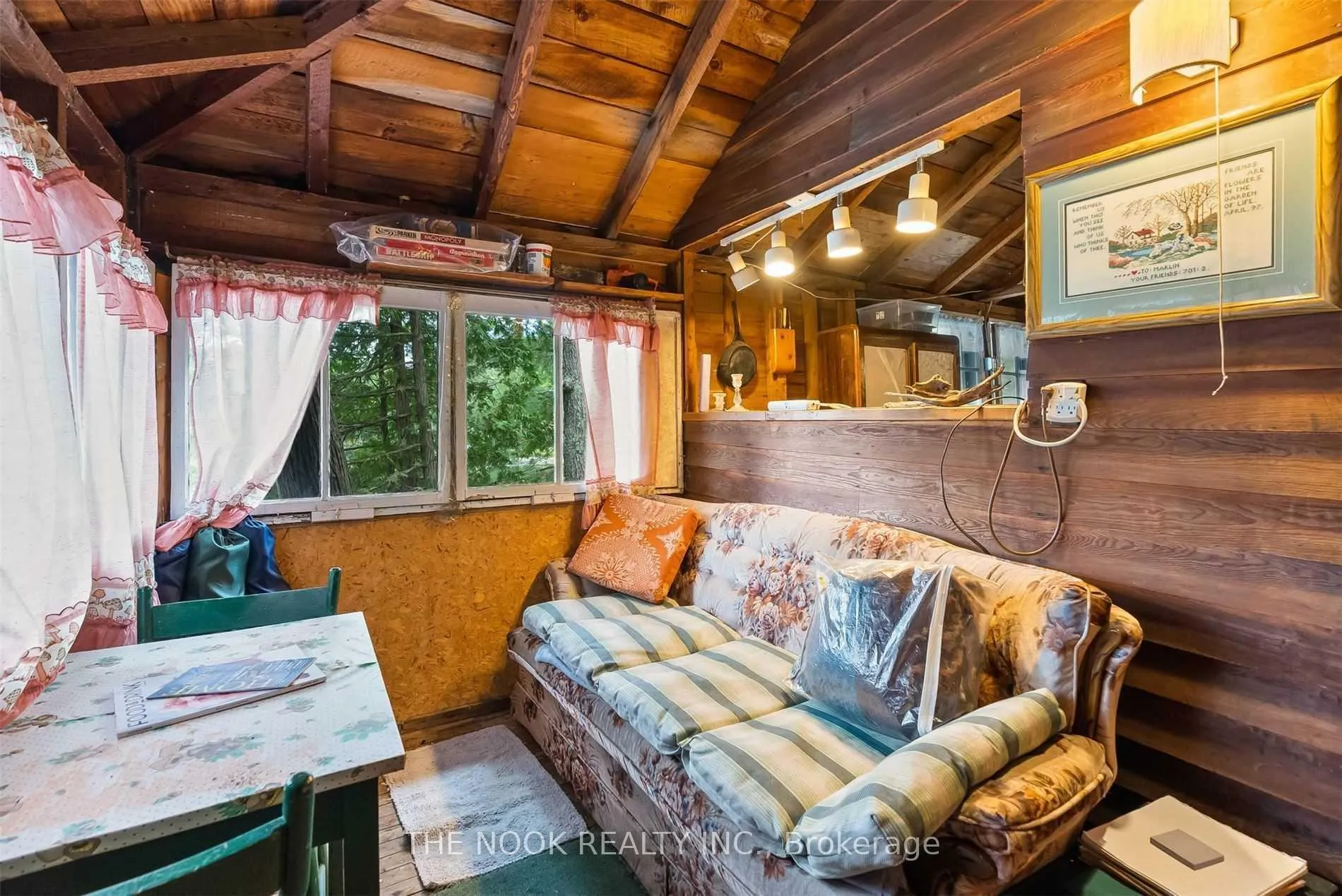 Photo 16 of 1140 Pine Path, Frontenac, Frontenac North — HOMEH