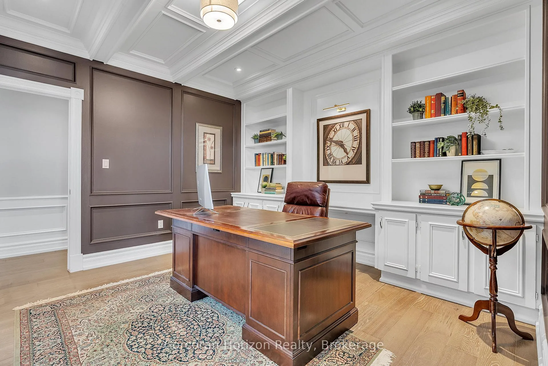 Photo 12 of Unit 1201, 1237 North Shore Boulevard E, Burlington, Brant — HOMEH
