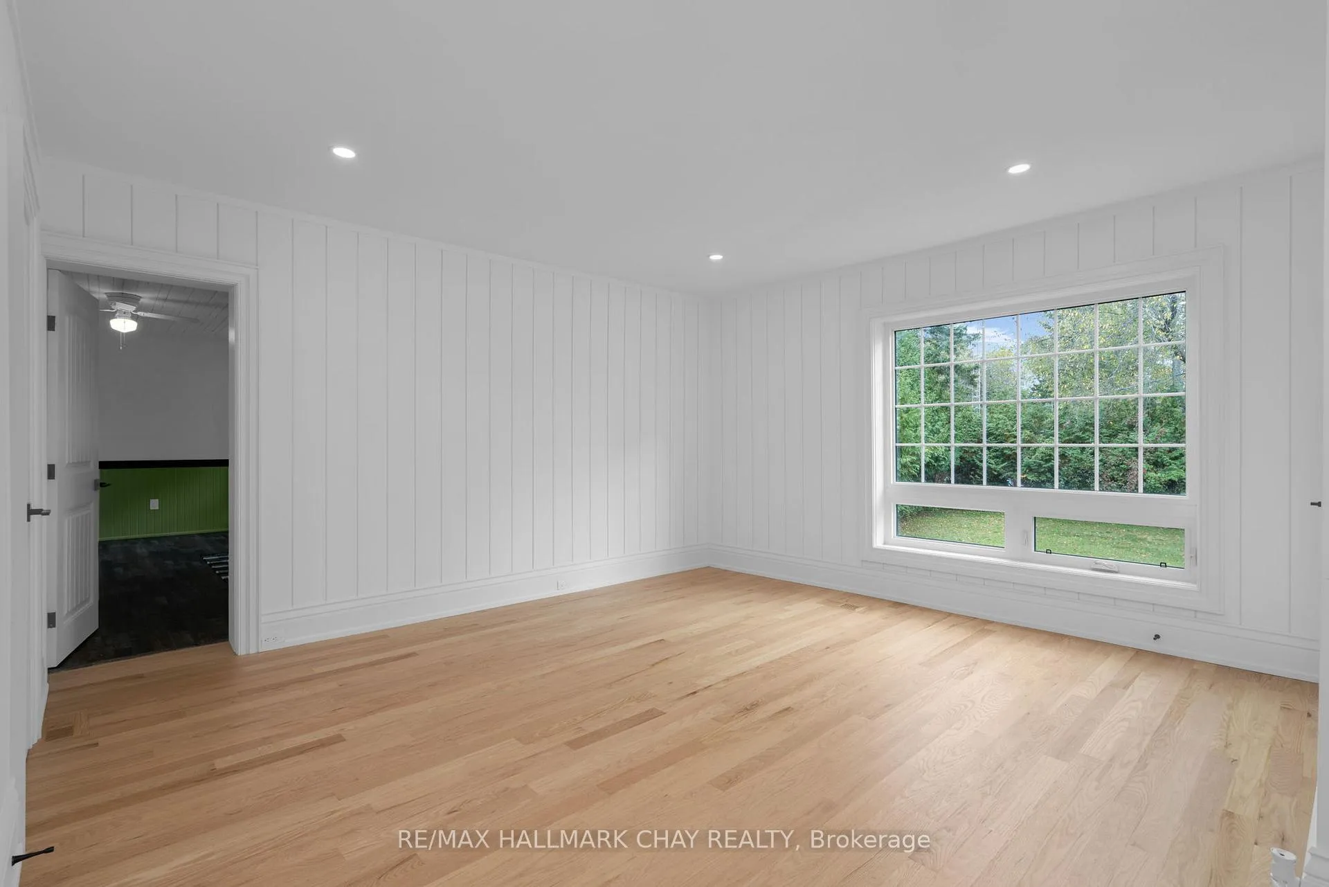 Photo 15 of 86 Mill Street E, Springwater, Hillsdale — HOMEH