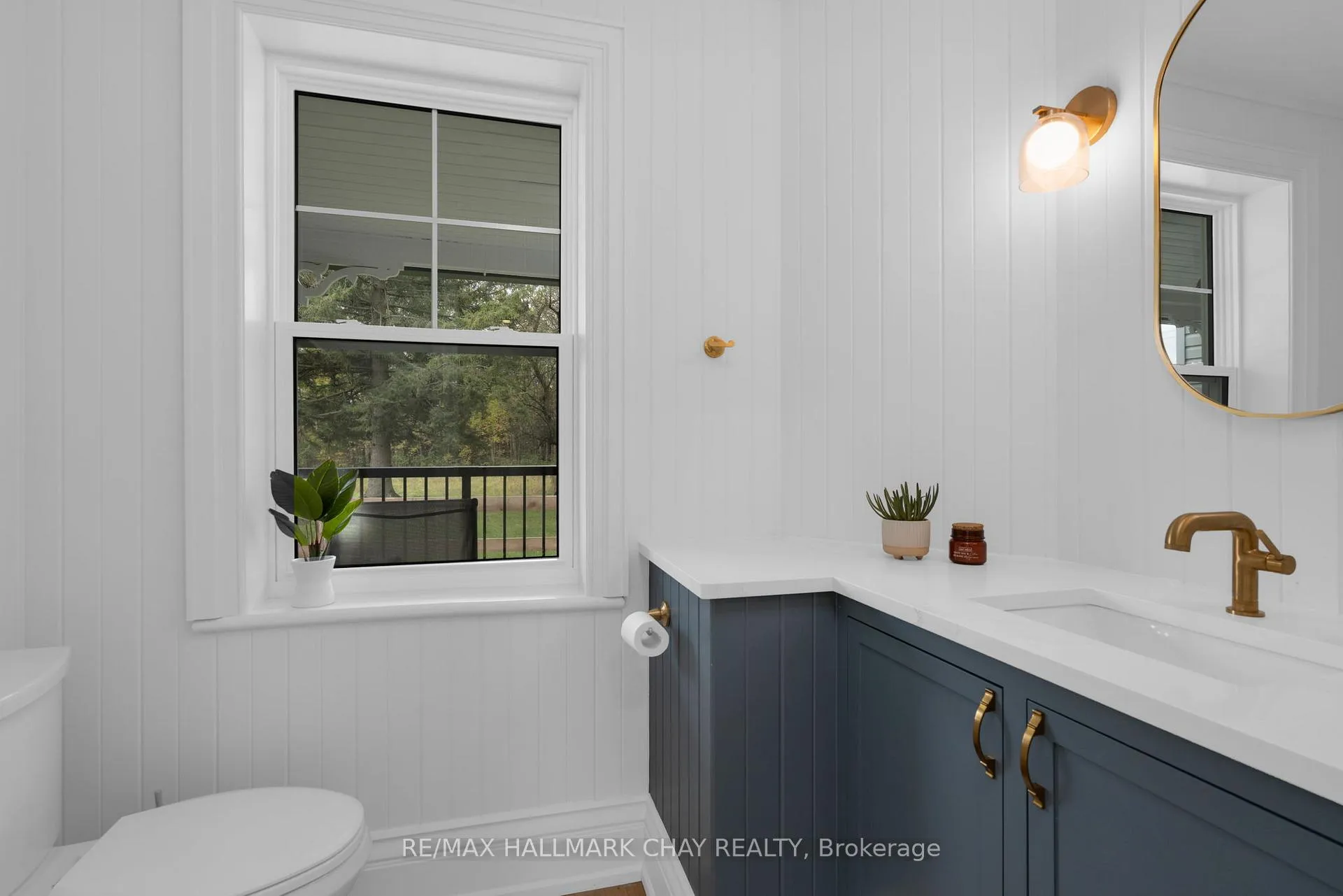 Photo 17 of 86 Mill Street E, Springwater, Hillsdale — HOMEH
