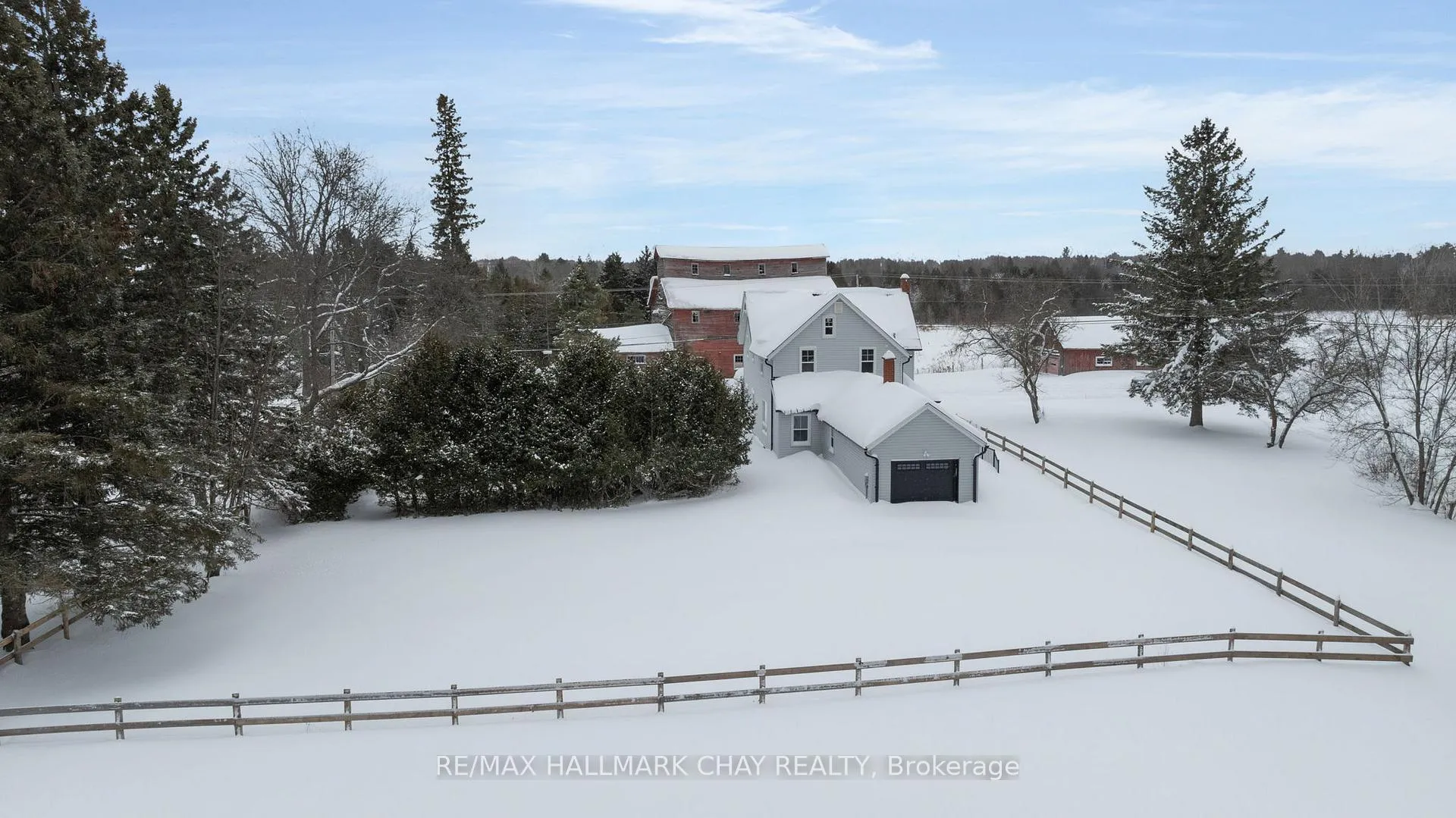 Photo 42 of 86 Mill Street E, Springwater, Hillsdale — HOMEH