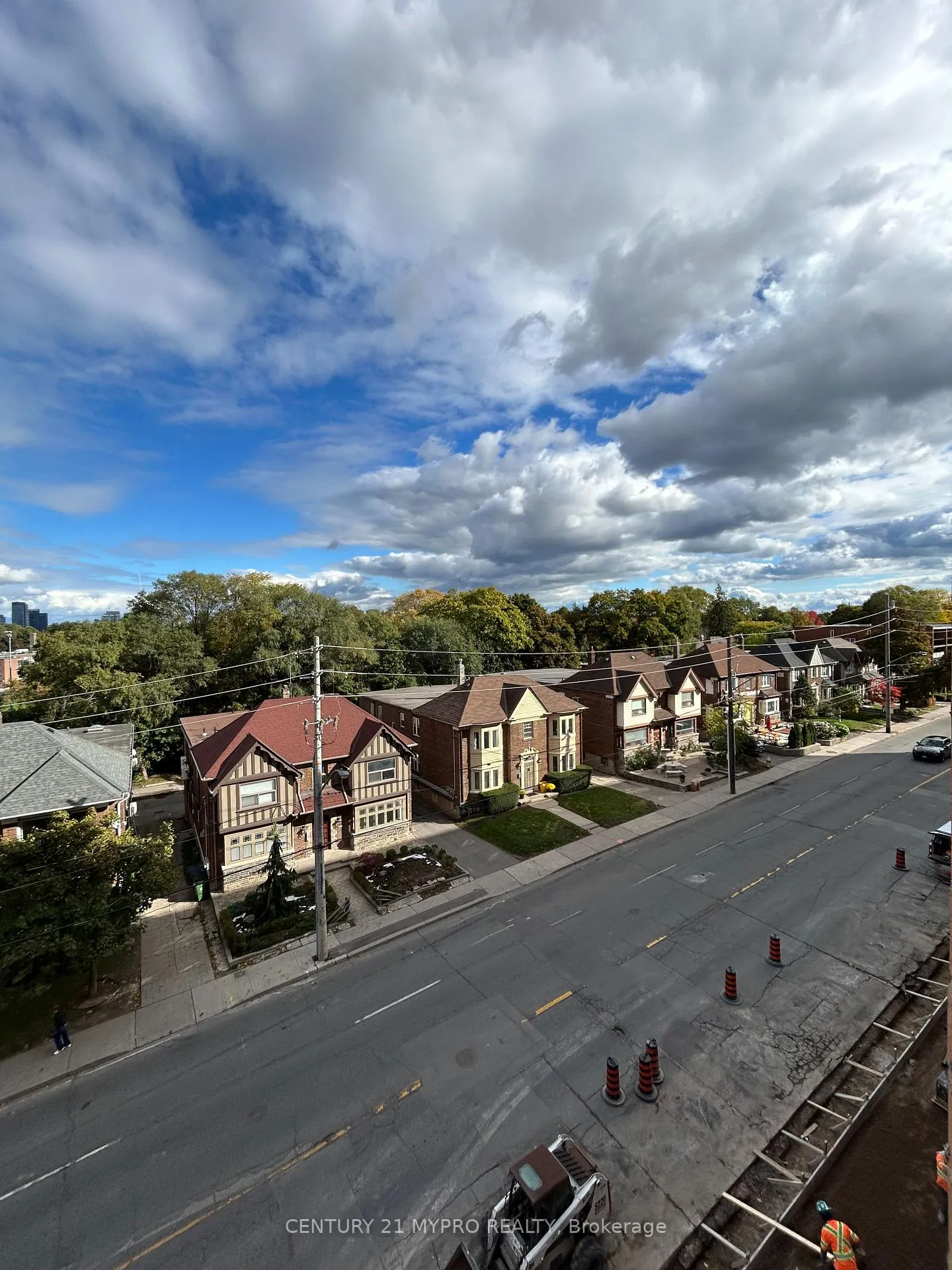 Photo 15 of Unit 426, 1720 Bayview Avenue, Toronto, Mount Pleasant East — HOMEH