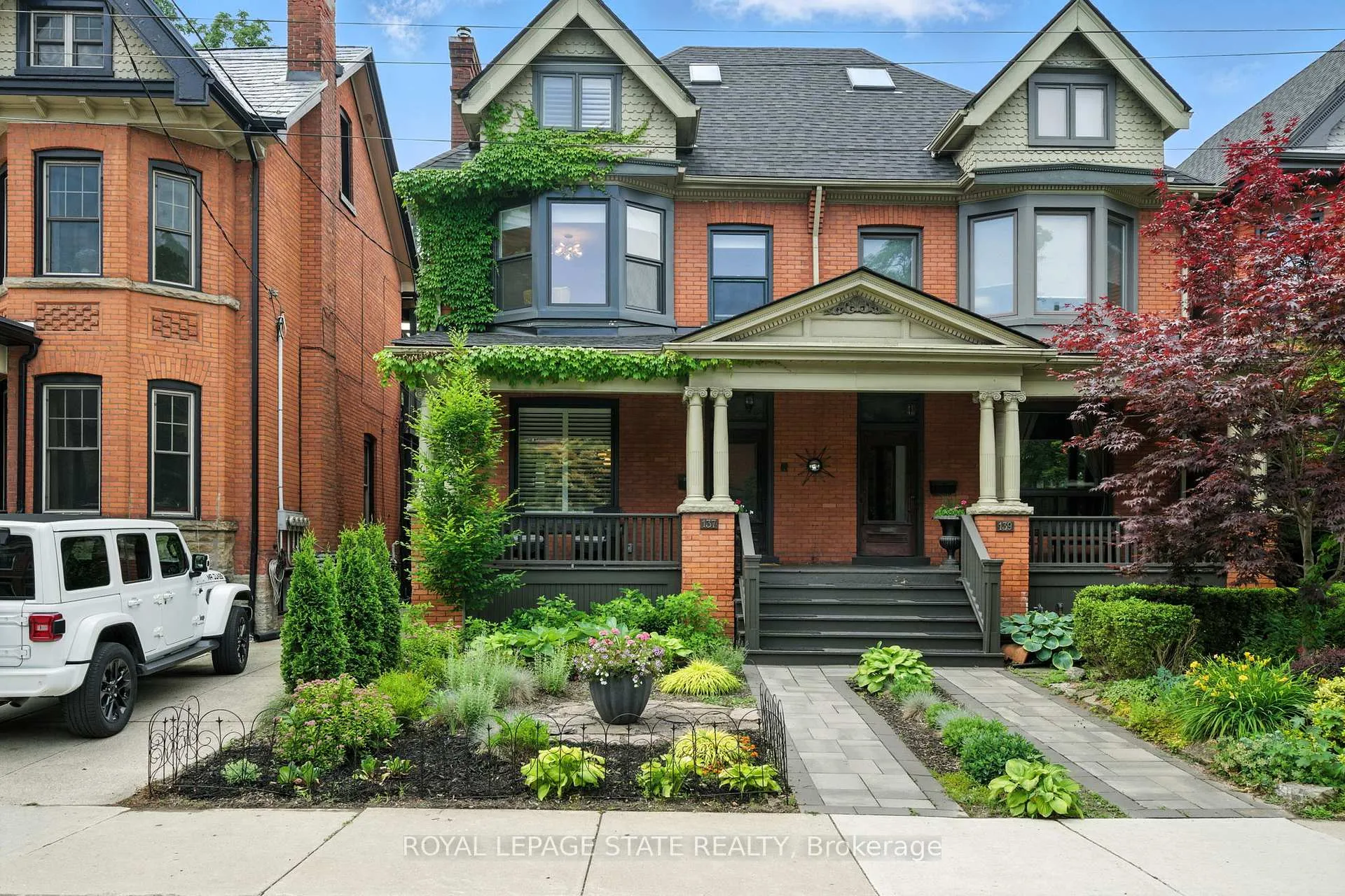 Photo 2 of 137 Markland Street, Hamilton, Durand — HOMEH