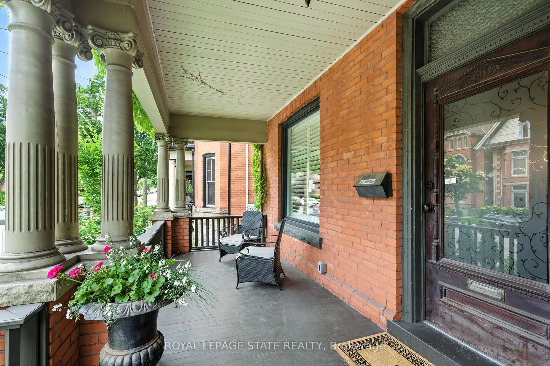 Photo 3 of 137 Markland Street, Hamilton, Durand — HOMEH