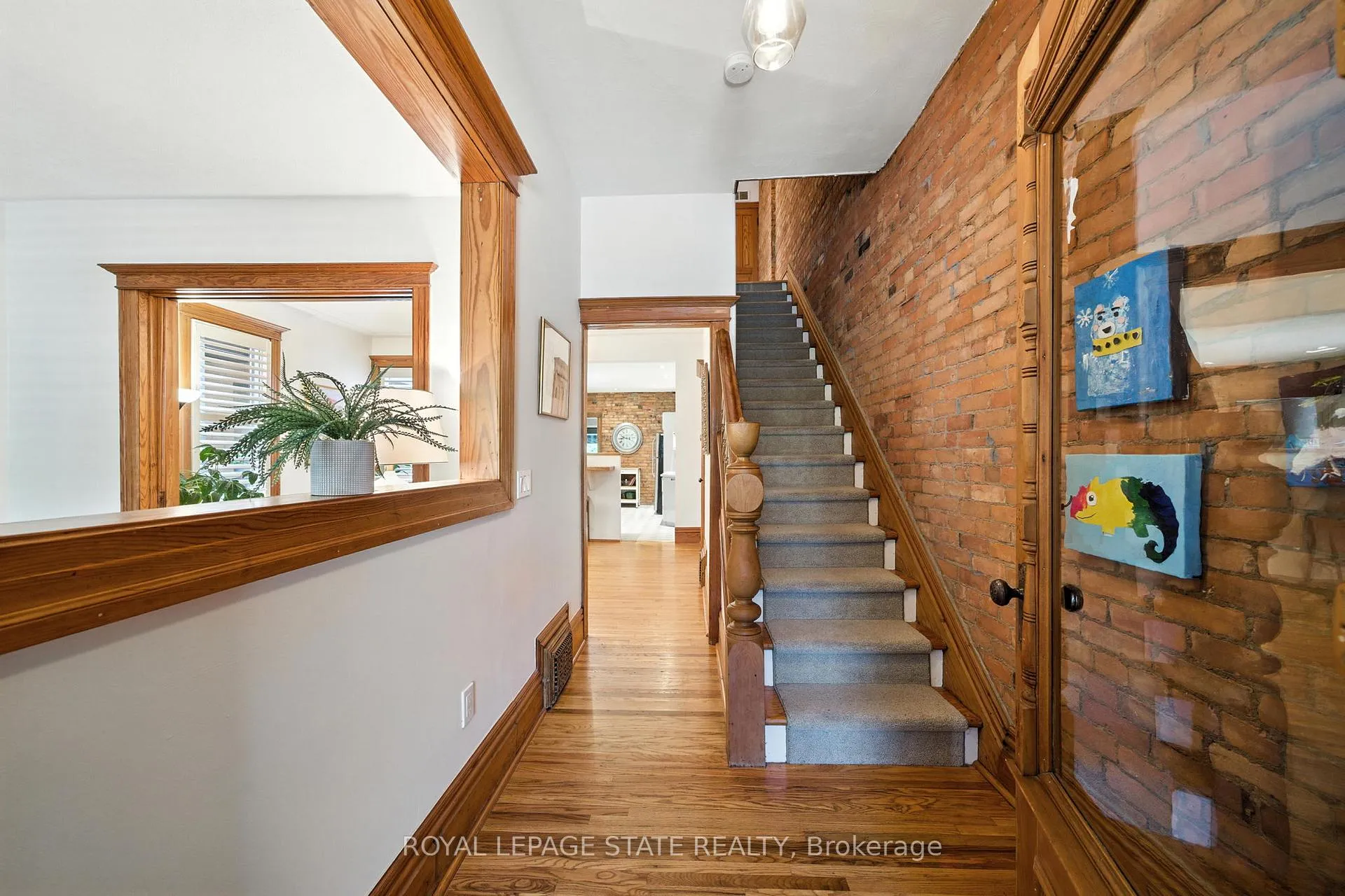 Photo 5 of 137 Markland Street, Hamilton, Durand — HOMEH