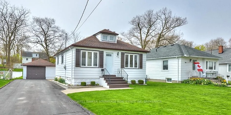 Front of 364 Sugarloaf Street