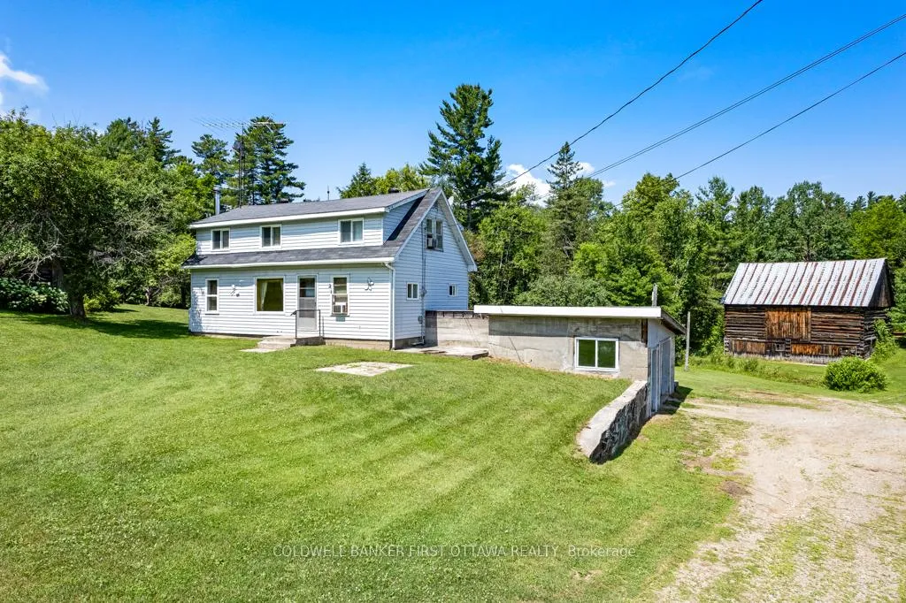 Photo 8 of 9252 Highway 511 Road, Lanark Highlands, Lanark Highlands (Darling) Twp — HOMEH