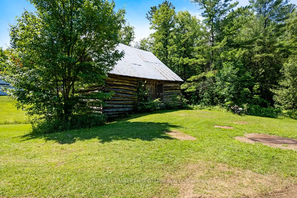 Photo 24 of 9252 Highway 511 Road, Lanark Highlands, Lanark Highlands (Darling) Twp — HOMEH