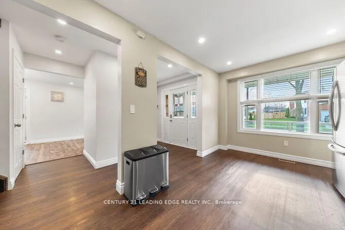 Photo 27 of 63 Stanford Crescent, Clarington, Newcastle — HOMEH