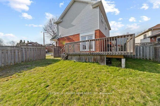 Photo 32 of 63 Stanford Crescent, Clarington, Newcastle — HOMEH