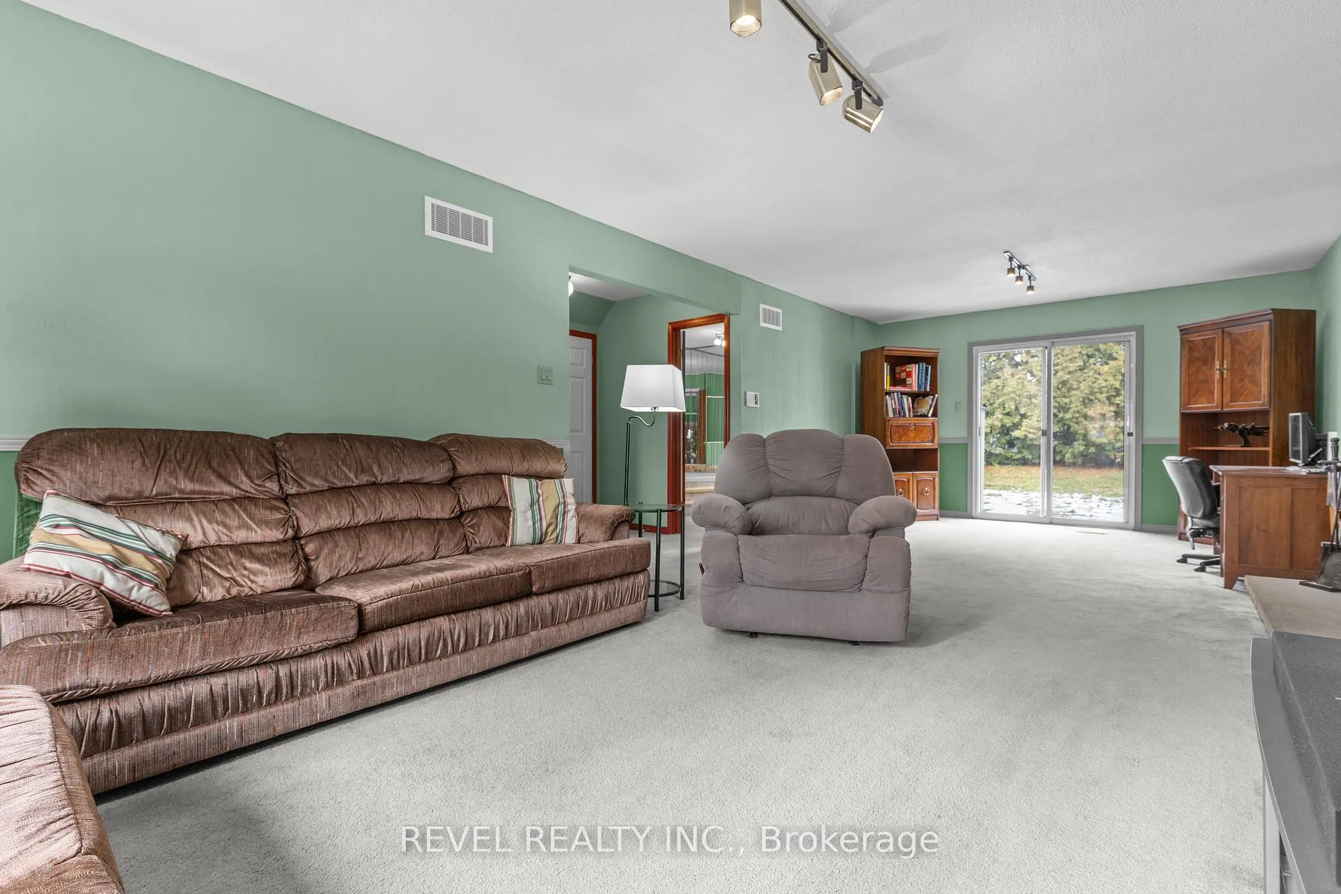 Photo 26 of 5 Mckee Drive, Caledon, Caledon East — HOMEH