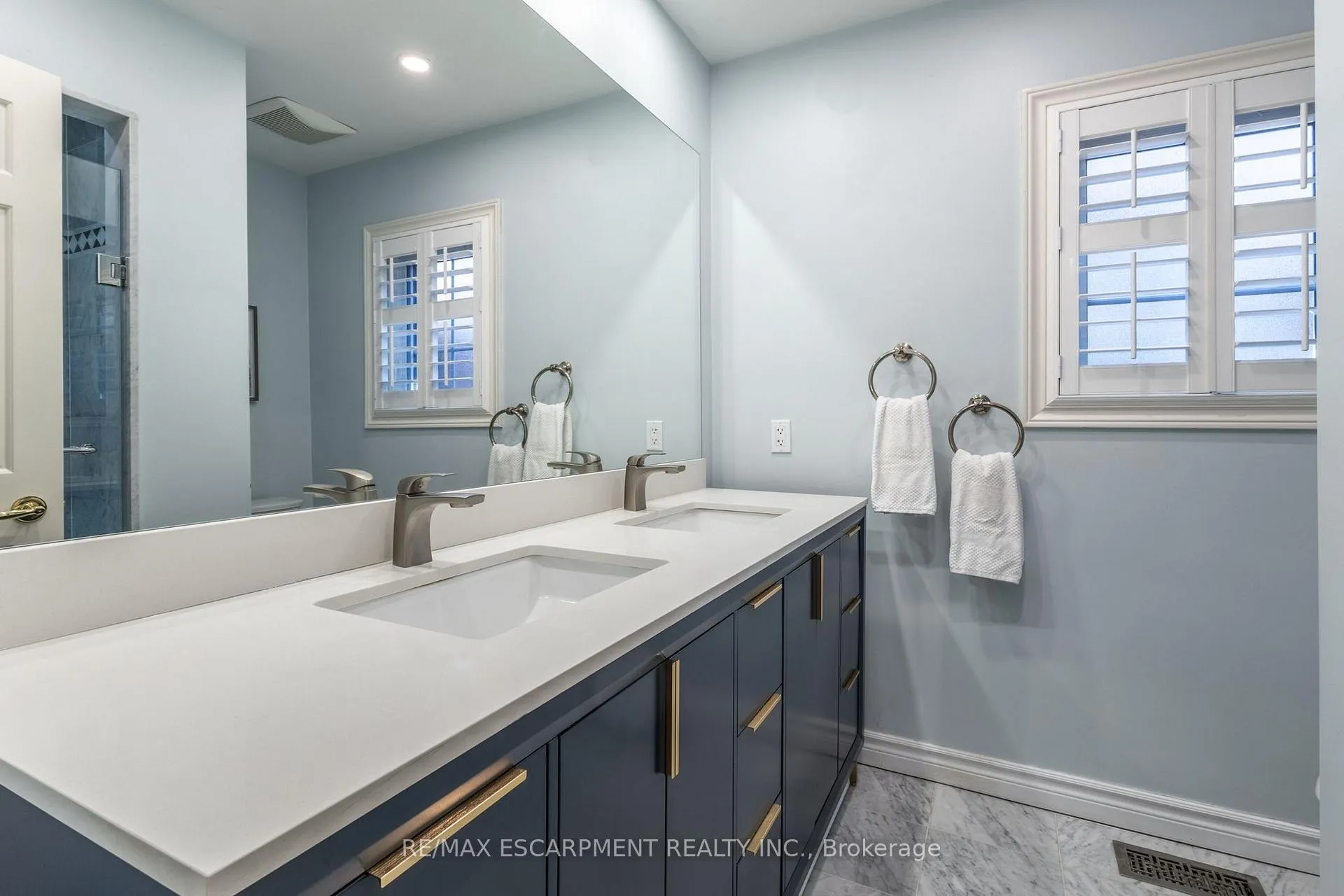 Photo 17 of 148 Briar Hill Crescent, Hamilton, Ancaster — HOMEH