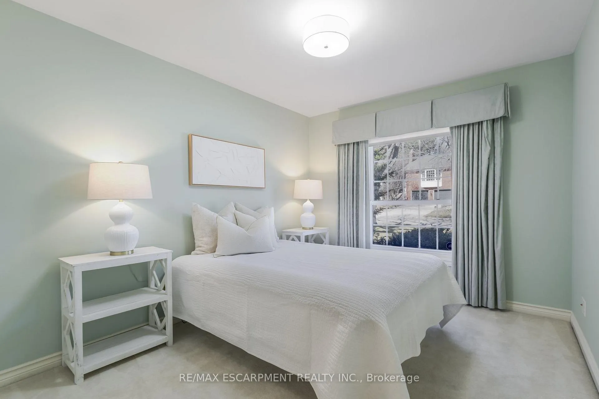 Photo 19 of 148 Briar Hill Crescent, Hamilton, Ancaster — HOMEH