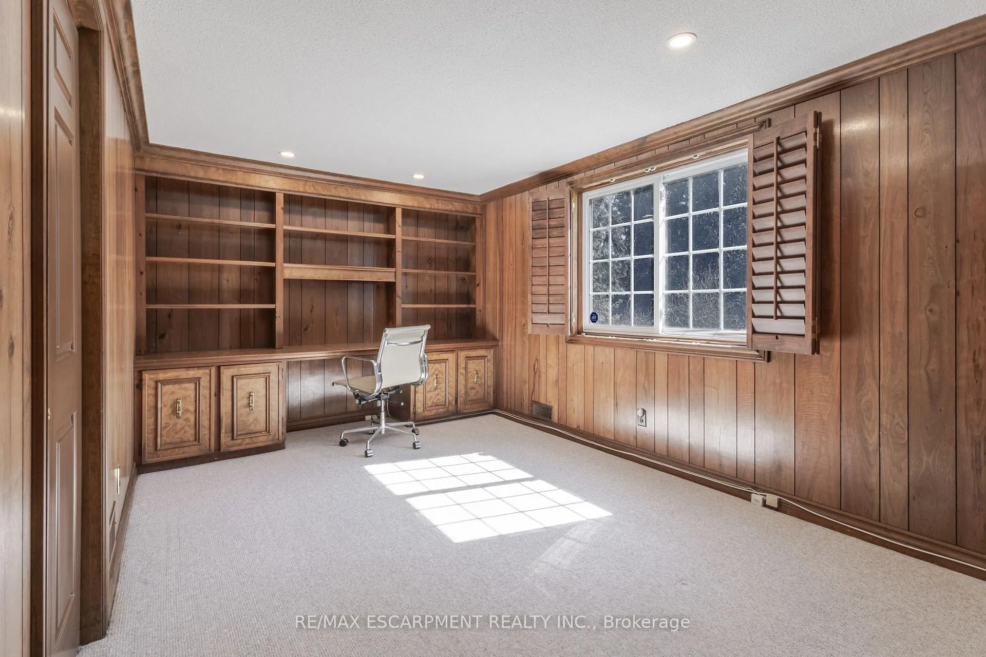 Photo 26 of 148 Briar Hill Crescent, Hamilton, Ancaster — HOMEH