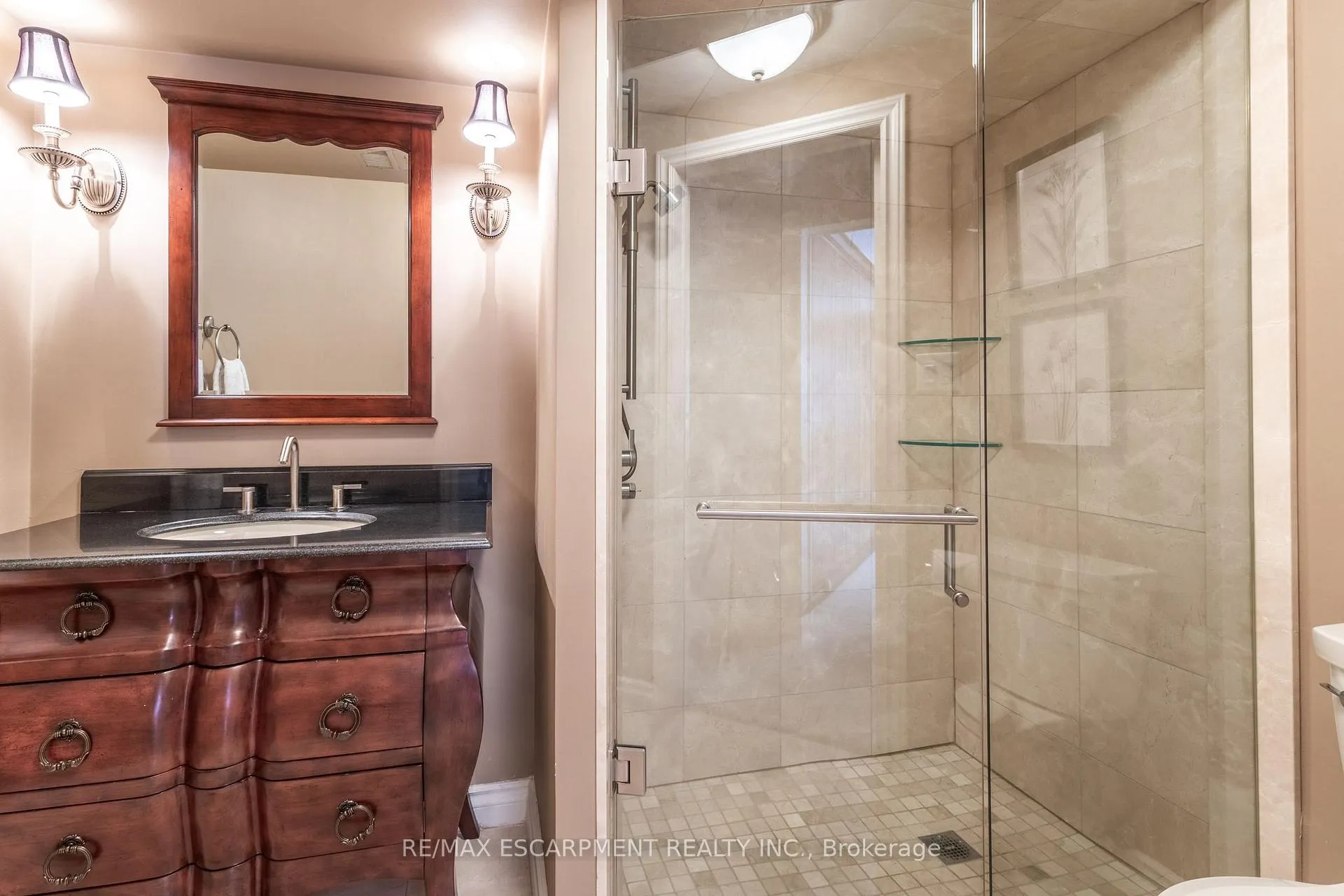 Photo 27 of 148 Briar Hill Crescent, Hamilton, Ancaster — HOMEH