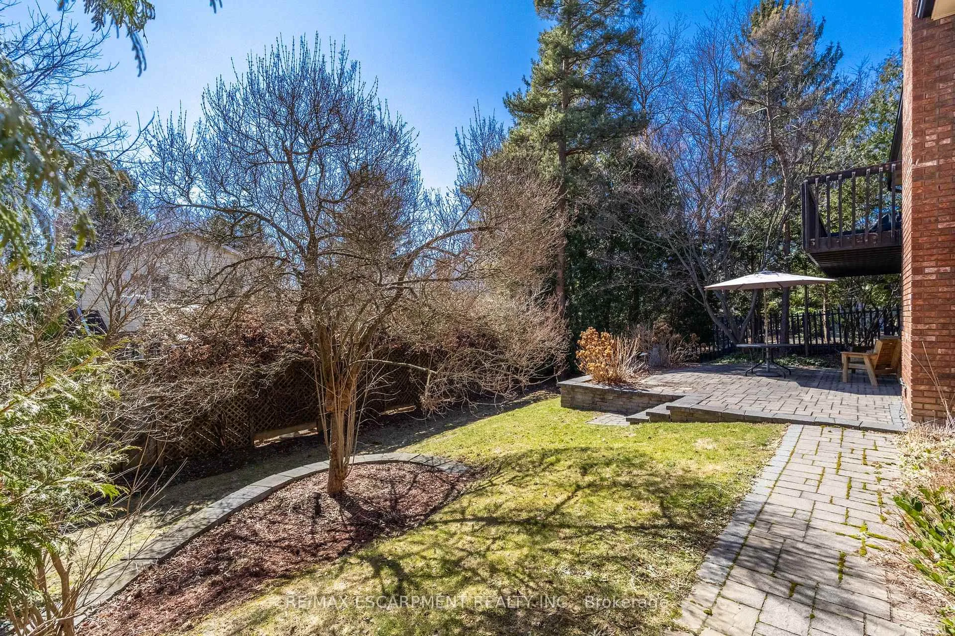 Photo 29 of 148 Briar Hill Crescent, Hamilton, Ancaster — HOMEH