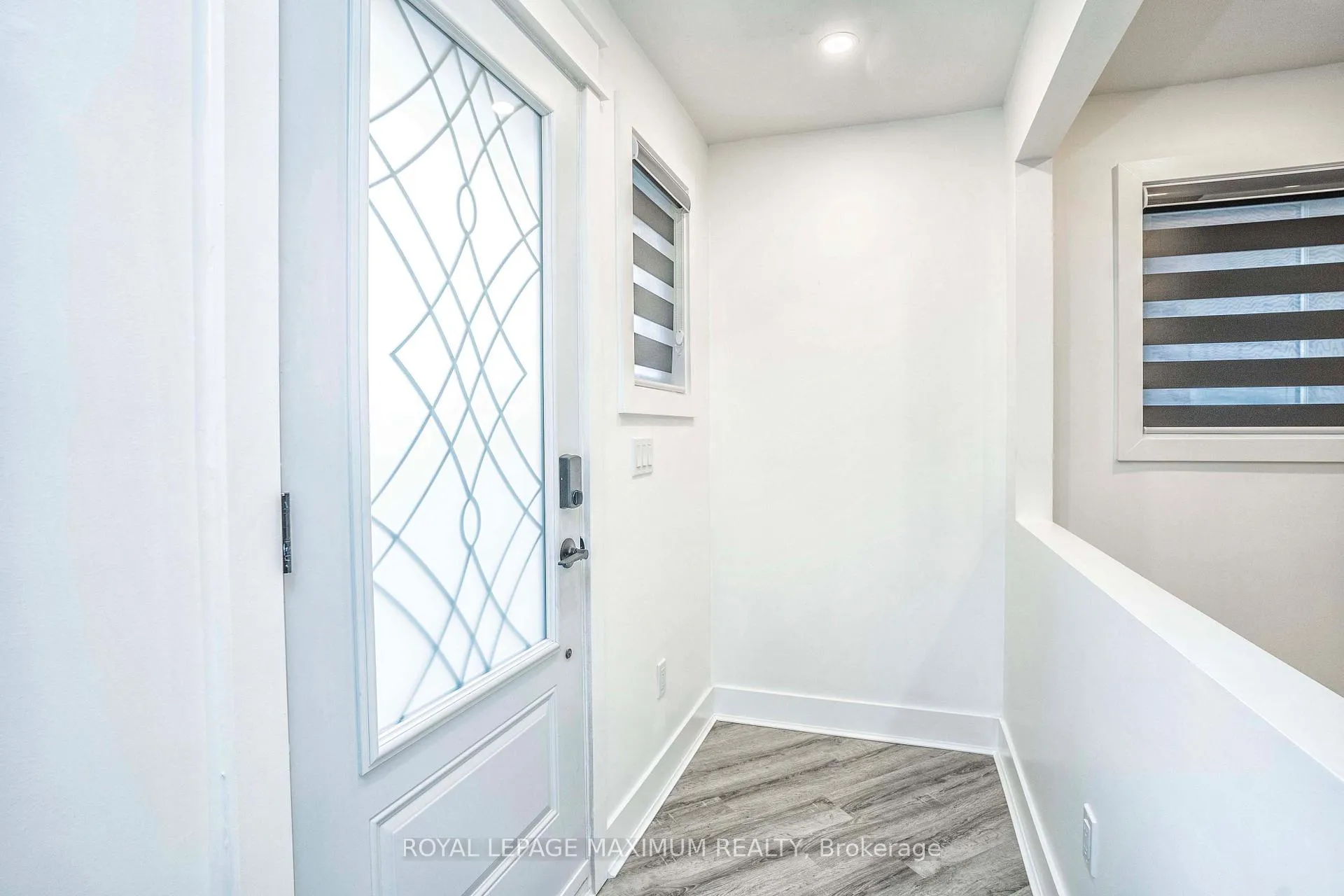 Photo 3 of 2928 Beachview Street, Ajax, South East — HOMEH
