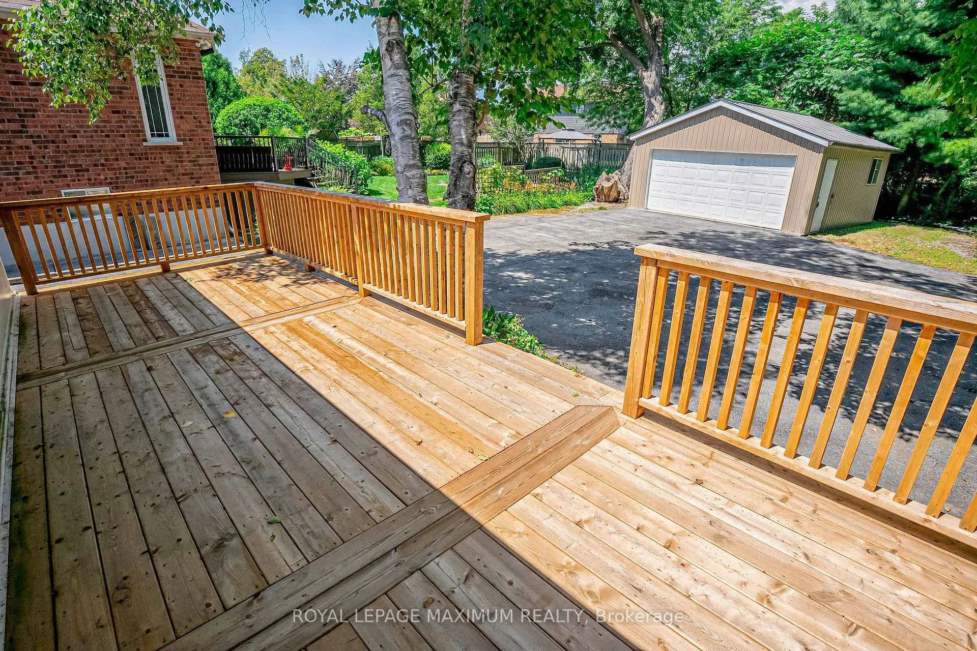 Photo 31 of 2928 Beachview Street, Ajax, South East — HOMEH