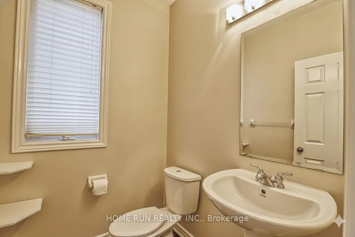 Photo 3 of 226 Celtic Ridge Crescent, Ottawa, Kanata - Morgan's Grant/South March — HOMEH