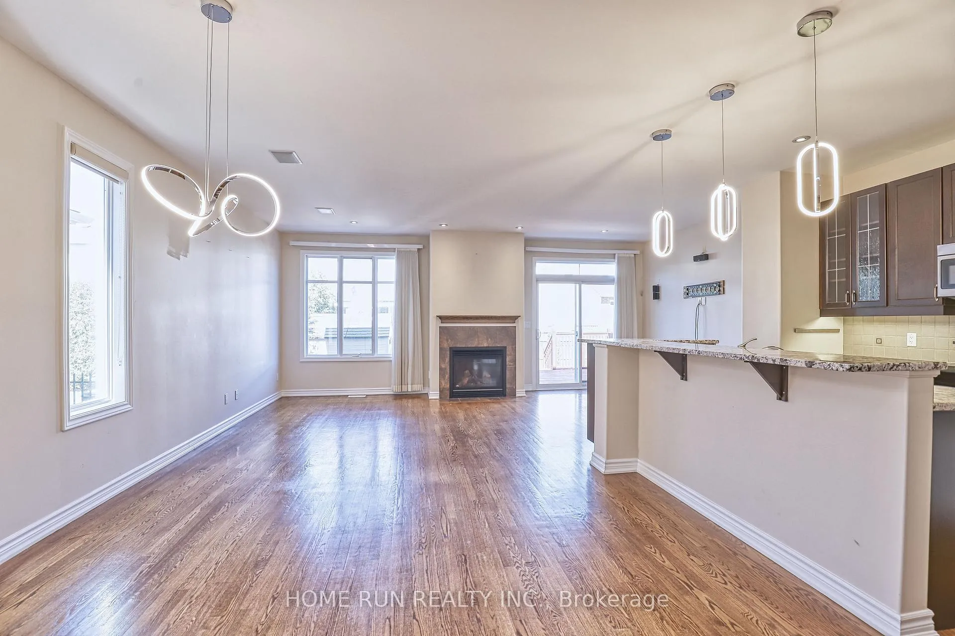 Photo 14 of 226 Celtic Ridge Crescent, Ottawa, Kanata - Morgan's Grant/South March — HOMEH