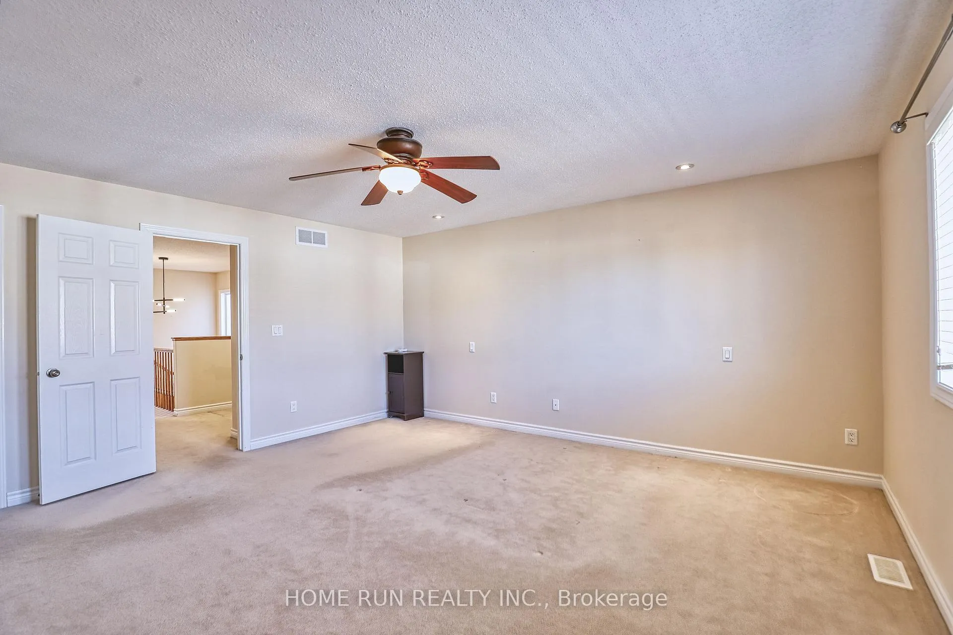 Photo 16 of 226 Celtic Ridge Crescent, Ottawa, Kanata - Morgan's Grant/South March — HOMEH