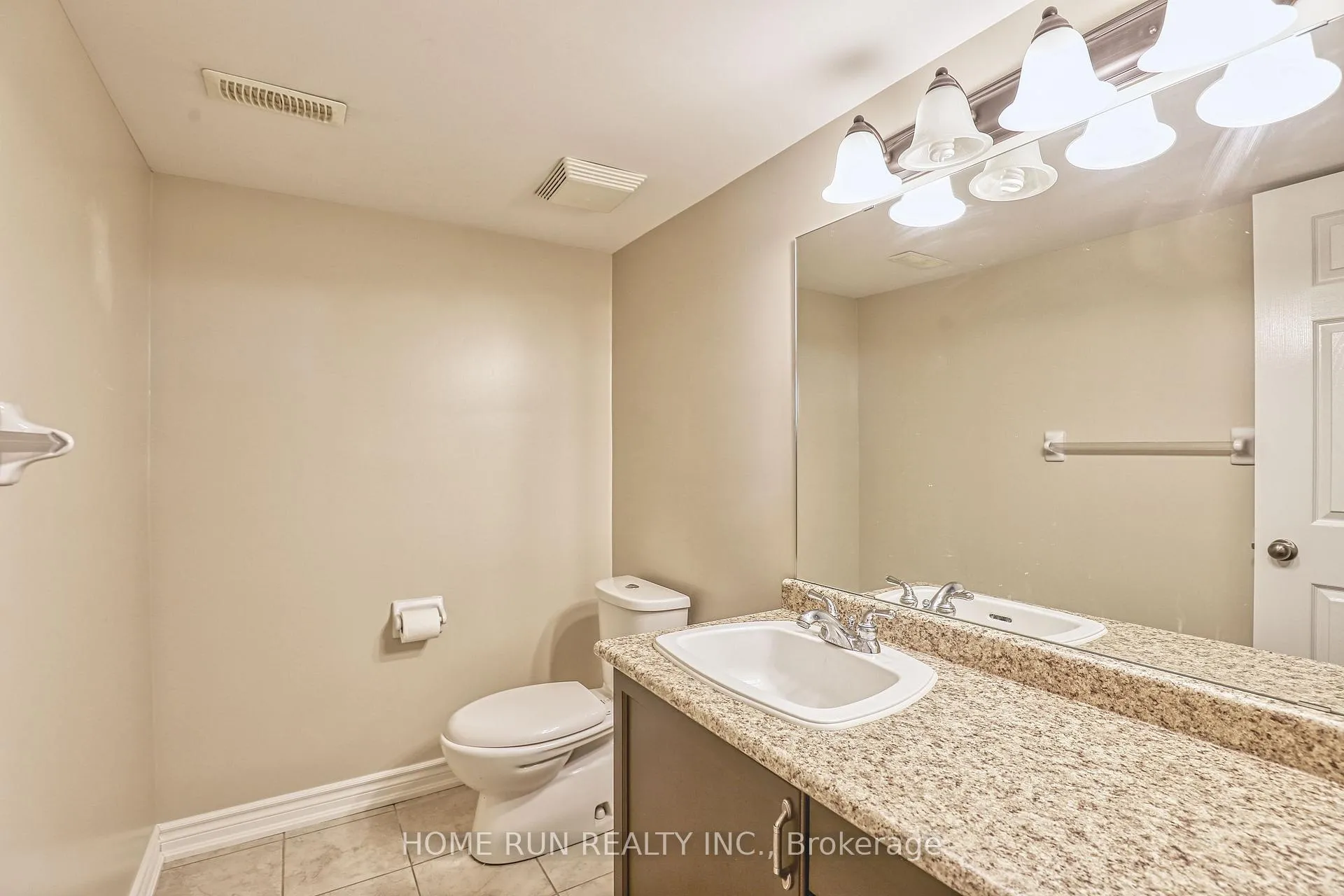 Photo 32 of 226 Celtic Ridge Crescent, Ottawa, Kanata - Morgan's Grant/South March — HOMEH