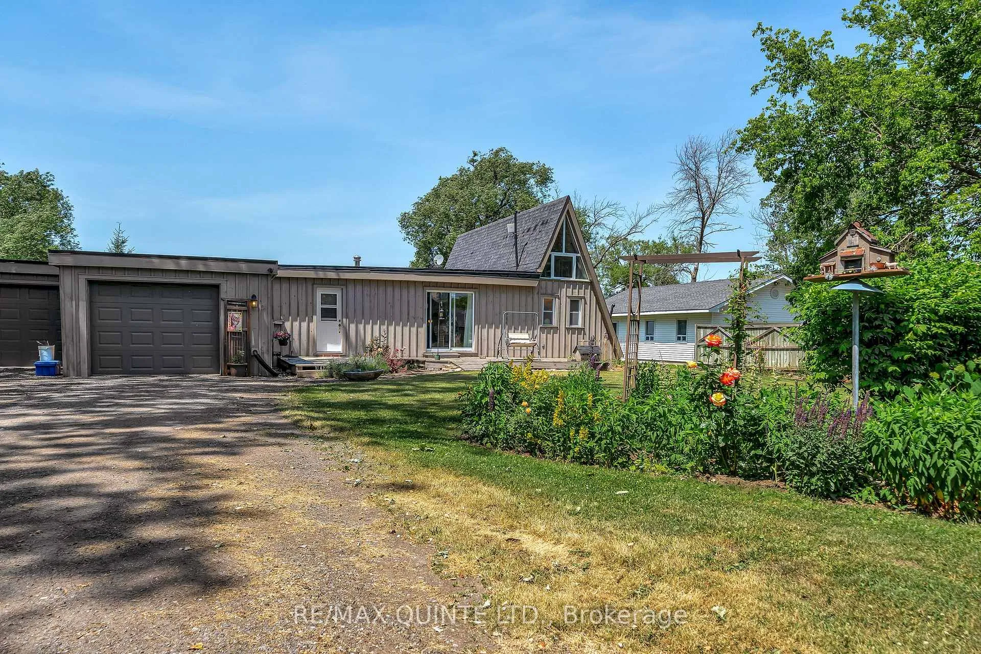 Photo 7 of 124 Onderdonk Lane, Prince Edward County, Ameliasburgh — HOMEH