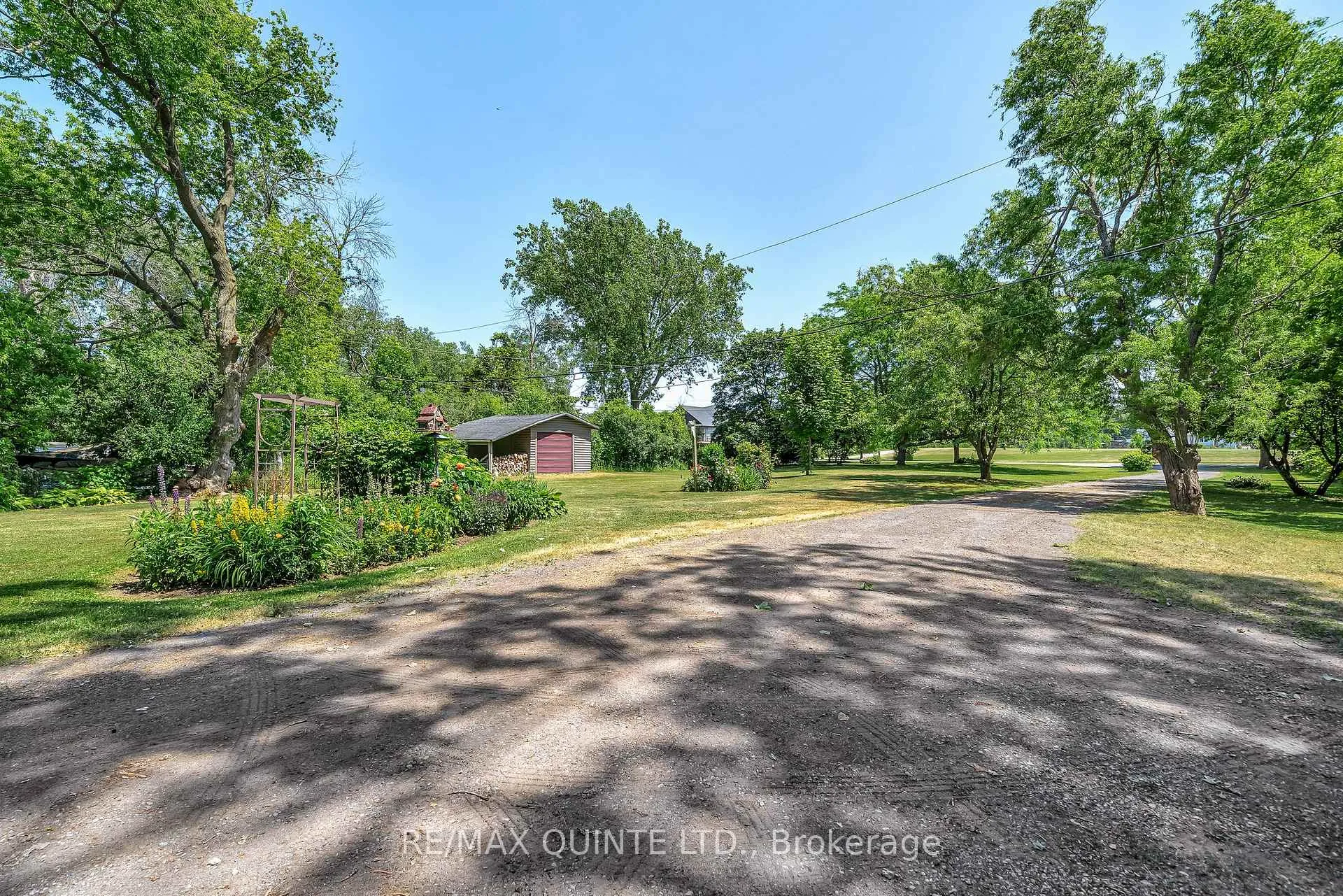 Photo 8 of 124 Onderdonk Lane, Prince Edward County, Ameliasburgh — HOMEH