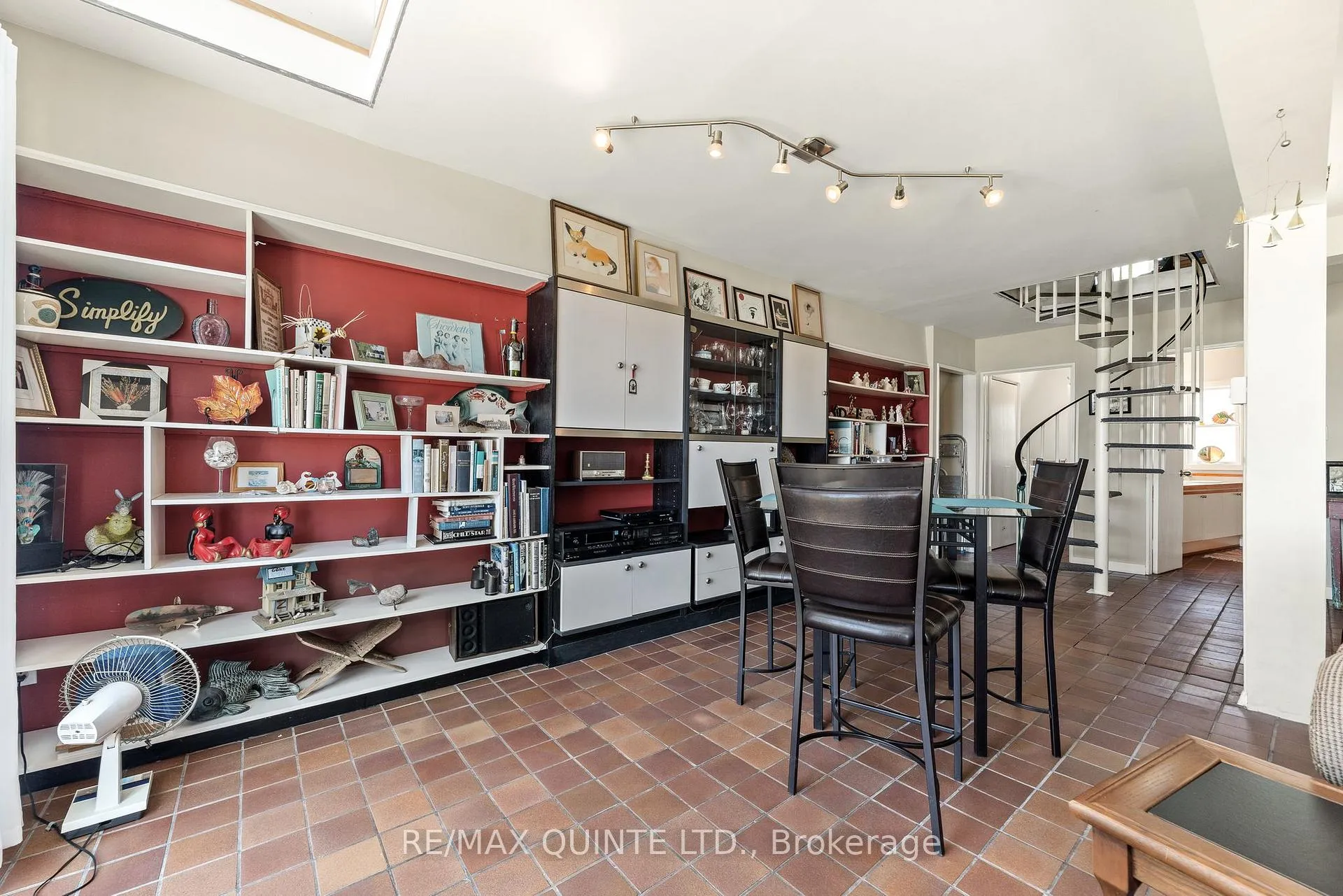 Photo 24 of 124 Onderdonk Lane, Prince Edward County, Ameliasburgh — HOMEH