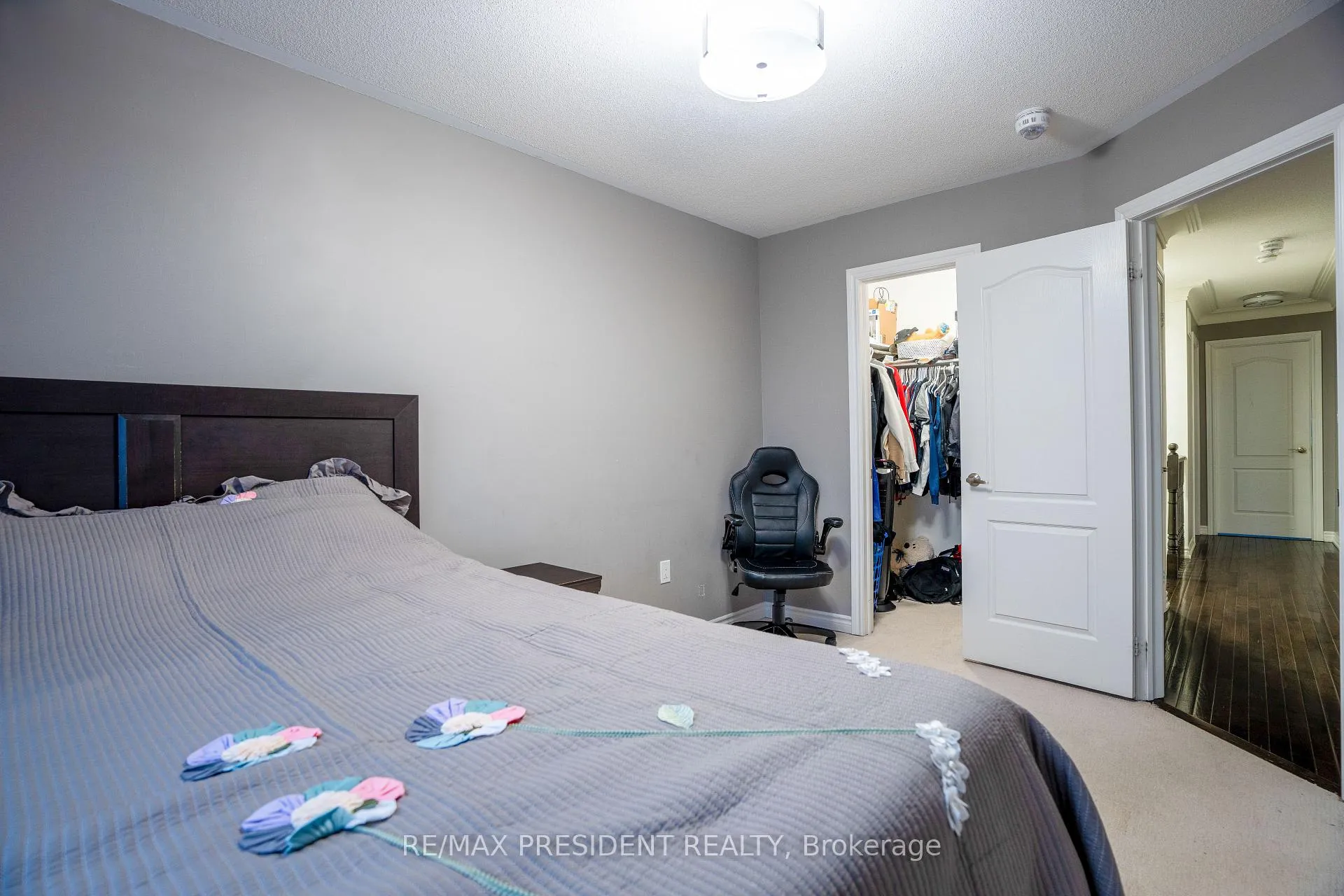 Photo 32 of 35 Yately Street, Brampton, Brampton North — HOMEH