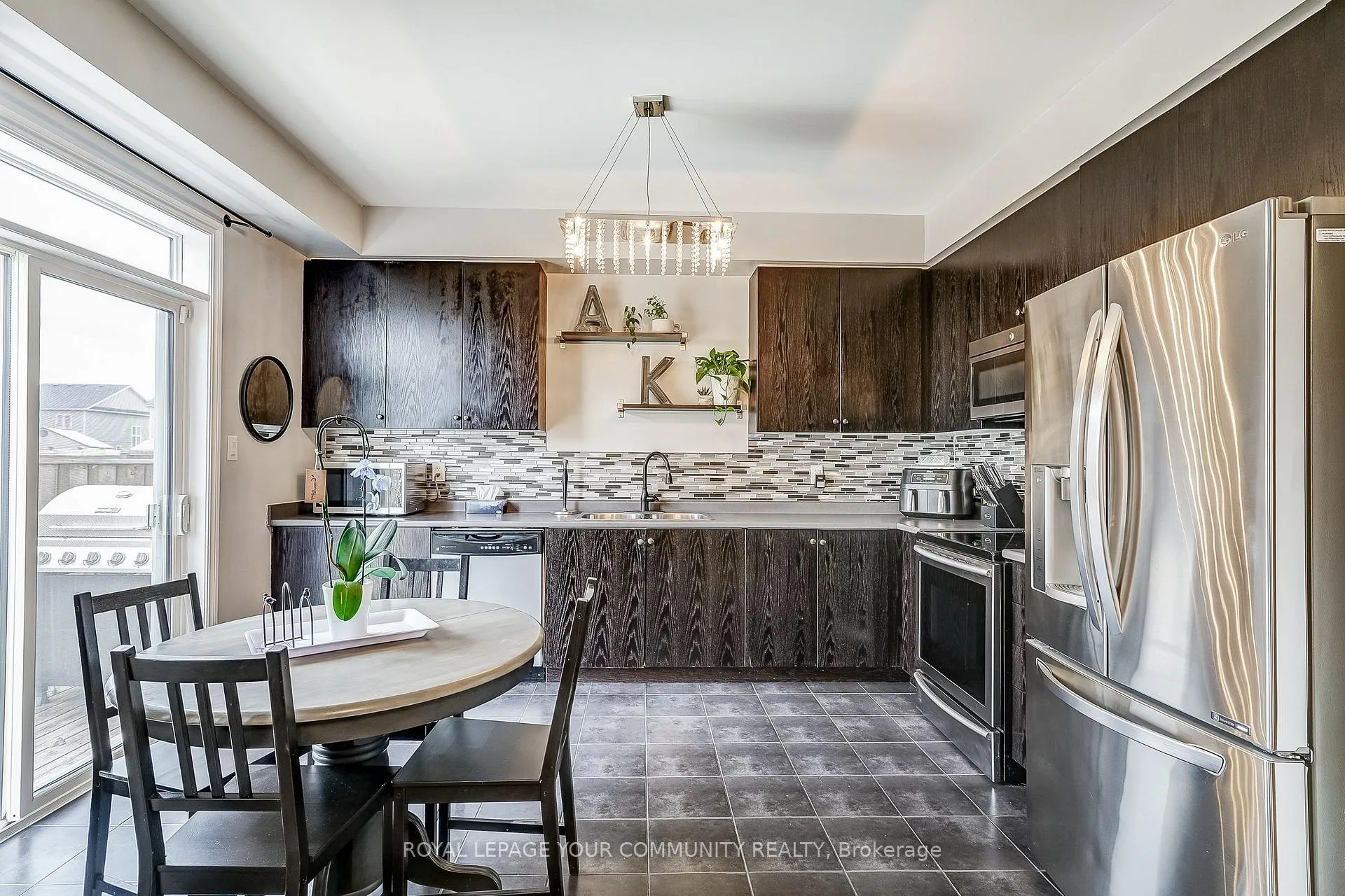 Photo 10 of 29 Blanchard Crescent, Essa, Angus — HOMEH