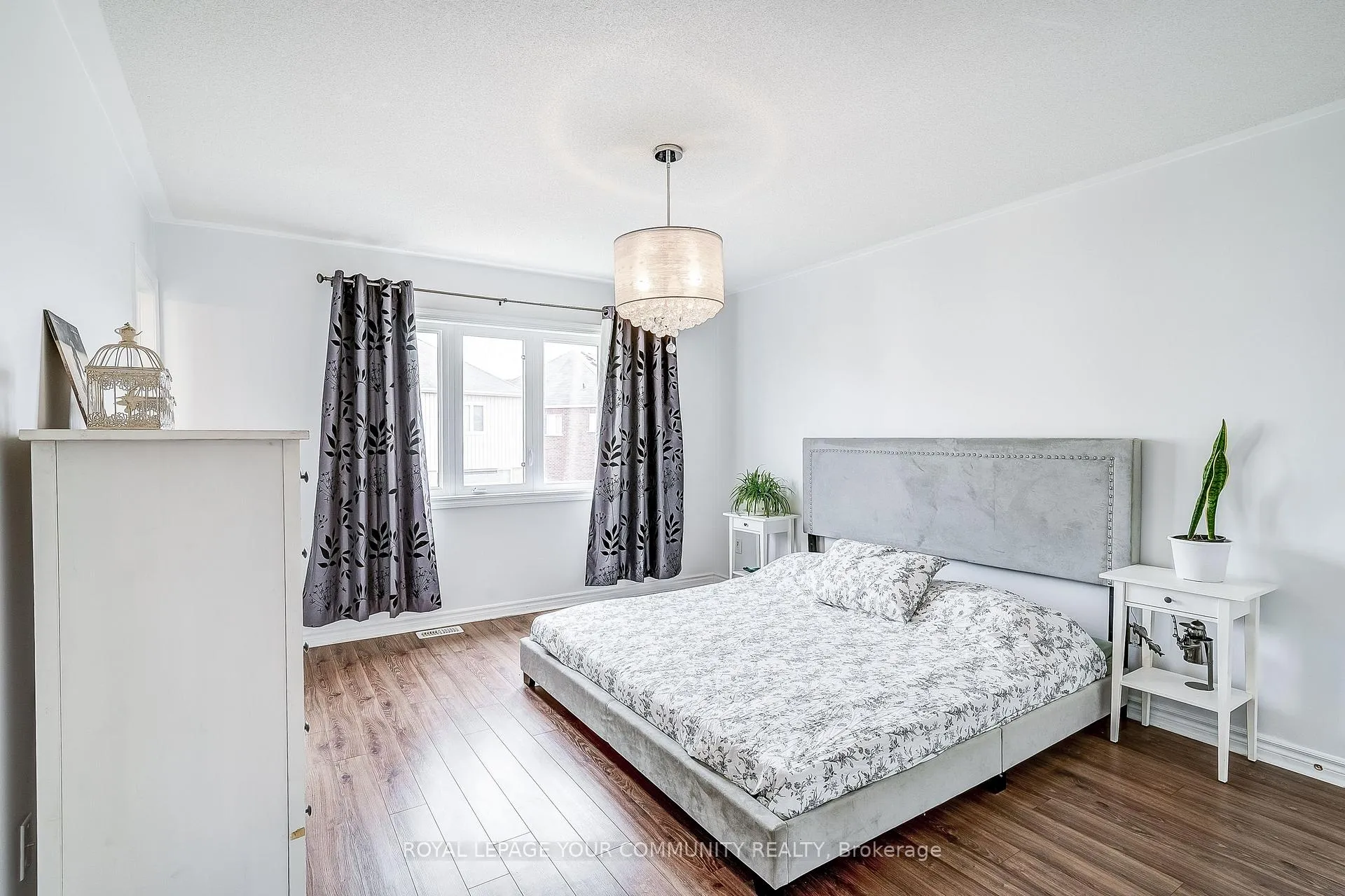 Photo 19 of 29 Blanchard Crescent, Essa, Angus — HOMEH