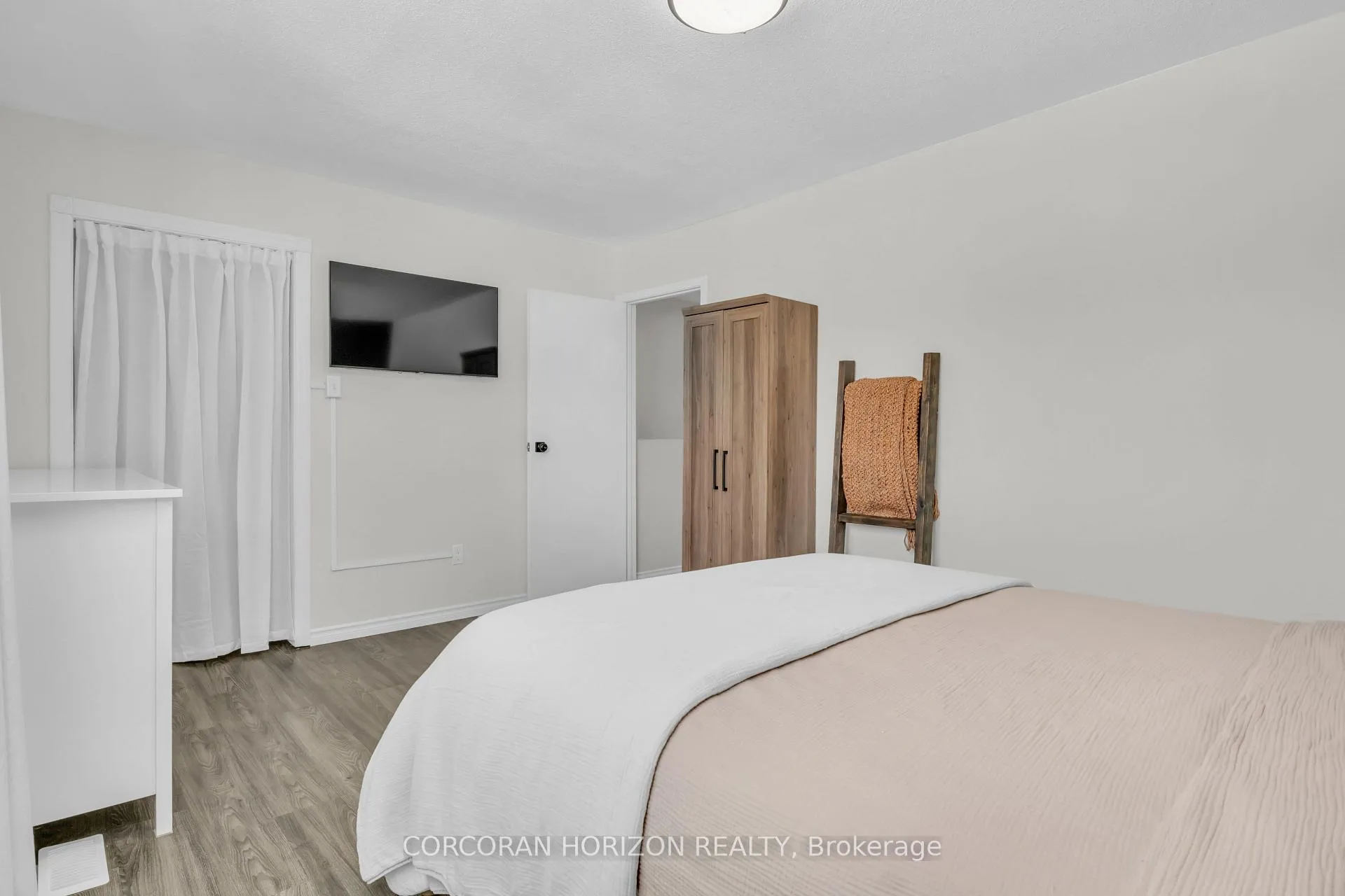 Photo 19 of 540 Mildred Street, Cambridge — HOMEH