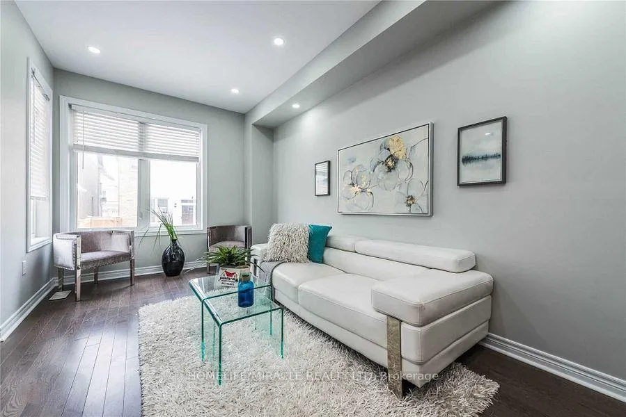 Photo 7 of 39 Rangemore Road, Brampton, Northwest Brampton — HOMEH