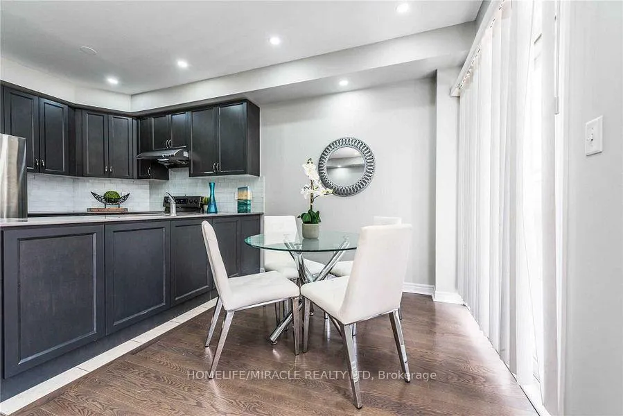 Photo 13 of 39 Rangemore Road, Brampton, Northwest Brampton — HOMEH
