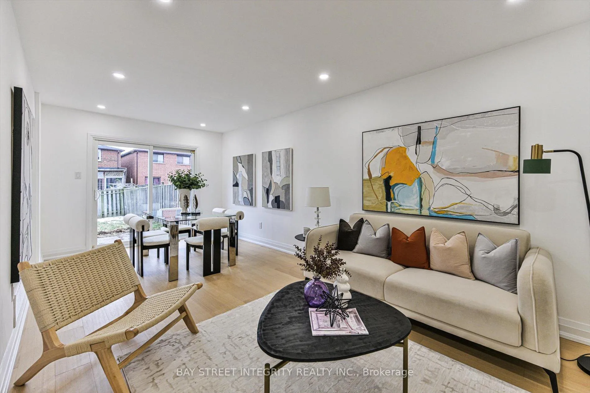 Photo 4 of 116 Kenley Crescent, Markham, Milliken Mills East — HOMEH