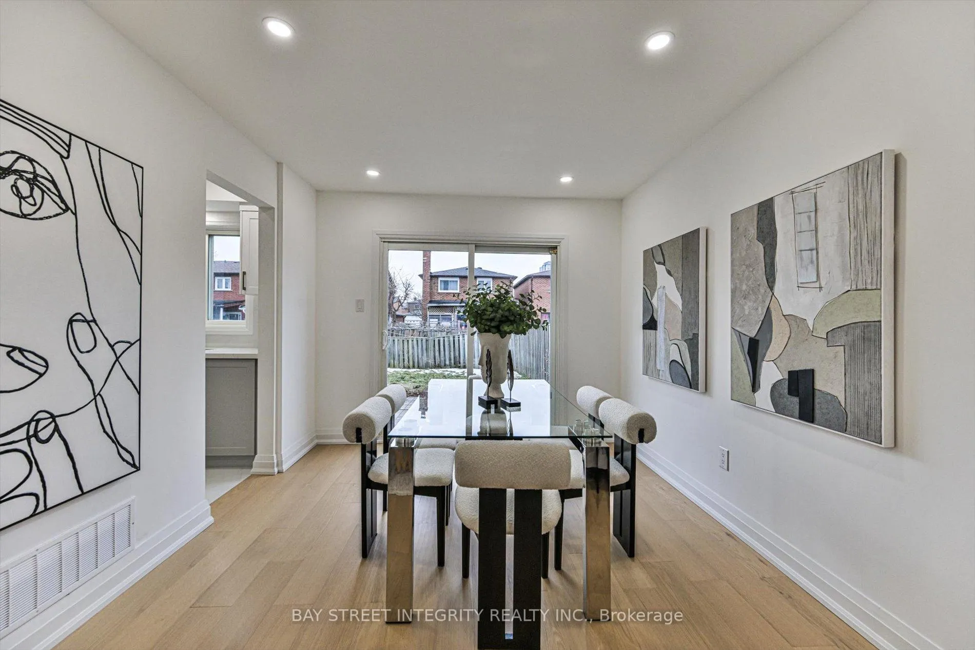 Photo 7 of 116 Kenley Crescent, Markham, Milliken Mills East — HOMEH