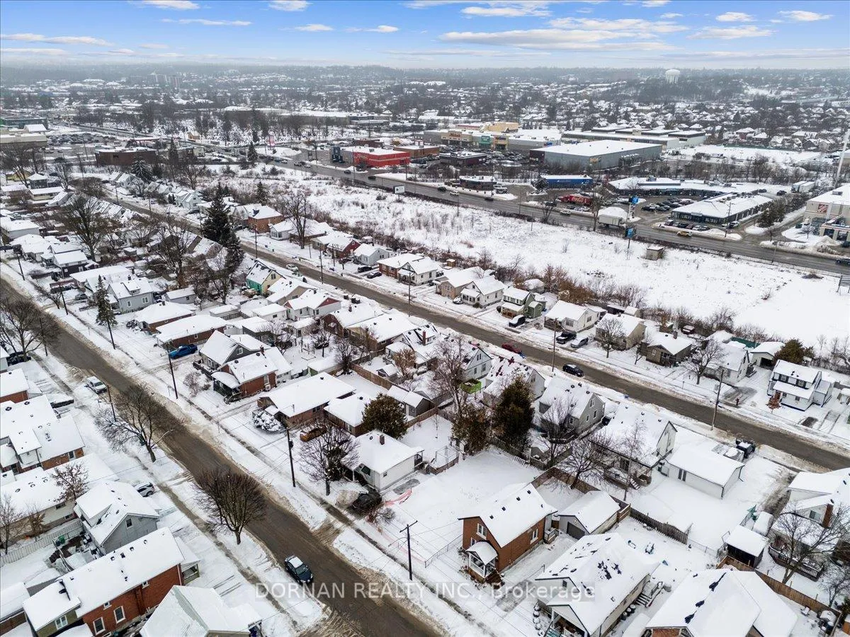 Photo 12 of 434 Edison Avenue, Peterborough, Otonabee Ward 1 — HOMEH